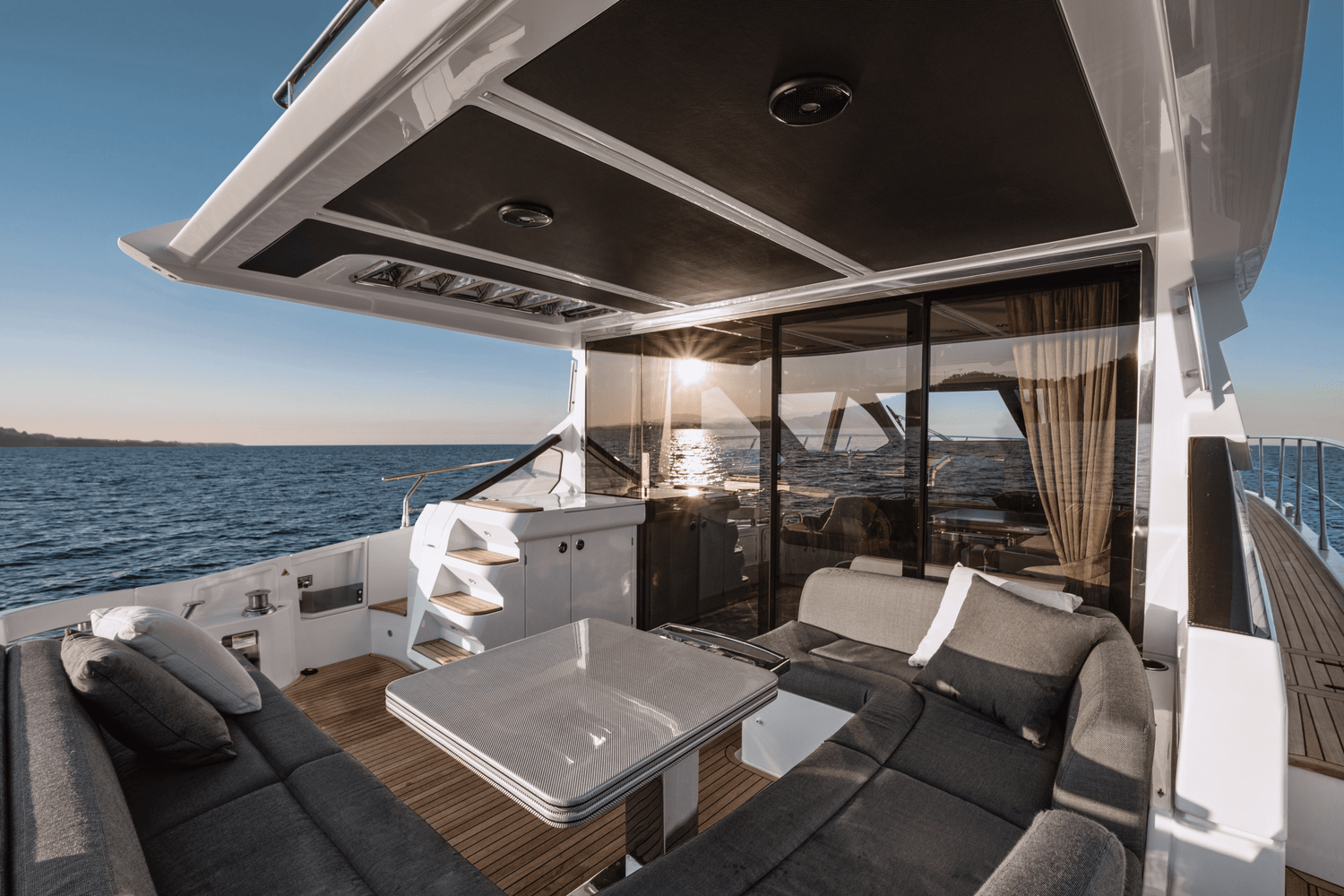 2023 Azimut
                                                             S6 Image Thumbnail #13