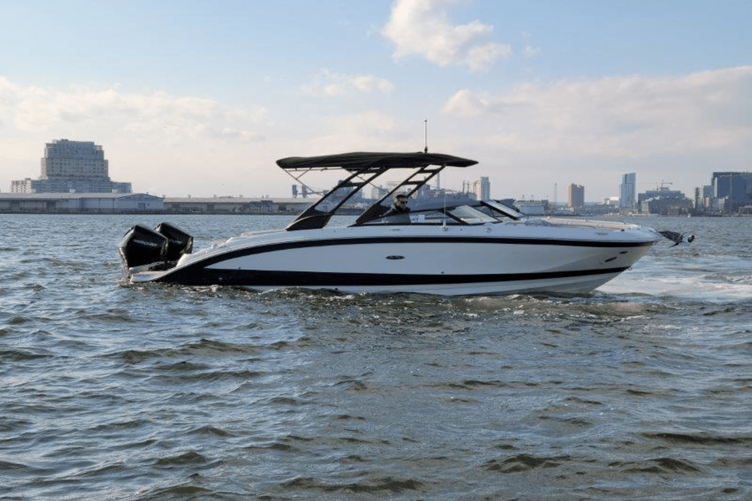 2023 Sea Ray
                                                             SDX 290 Outboard Image Thumbnail #2