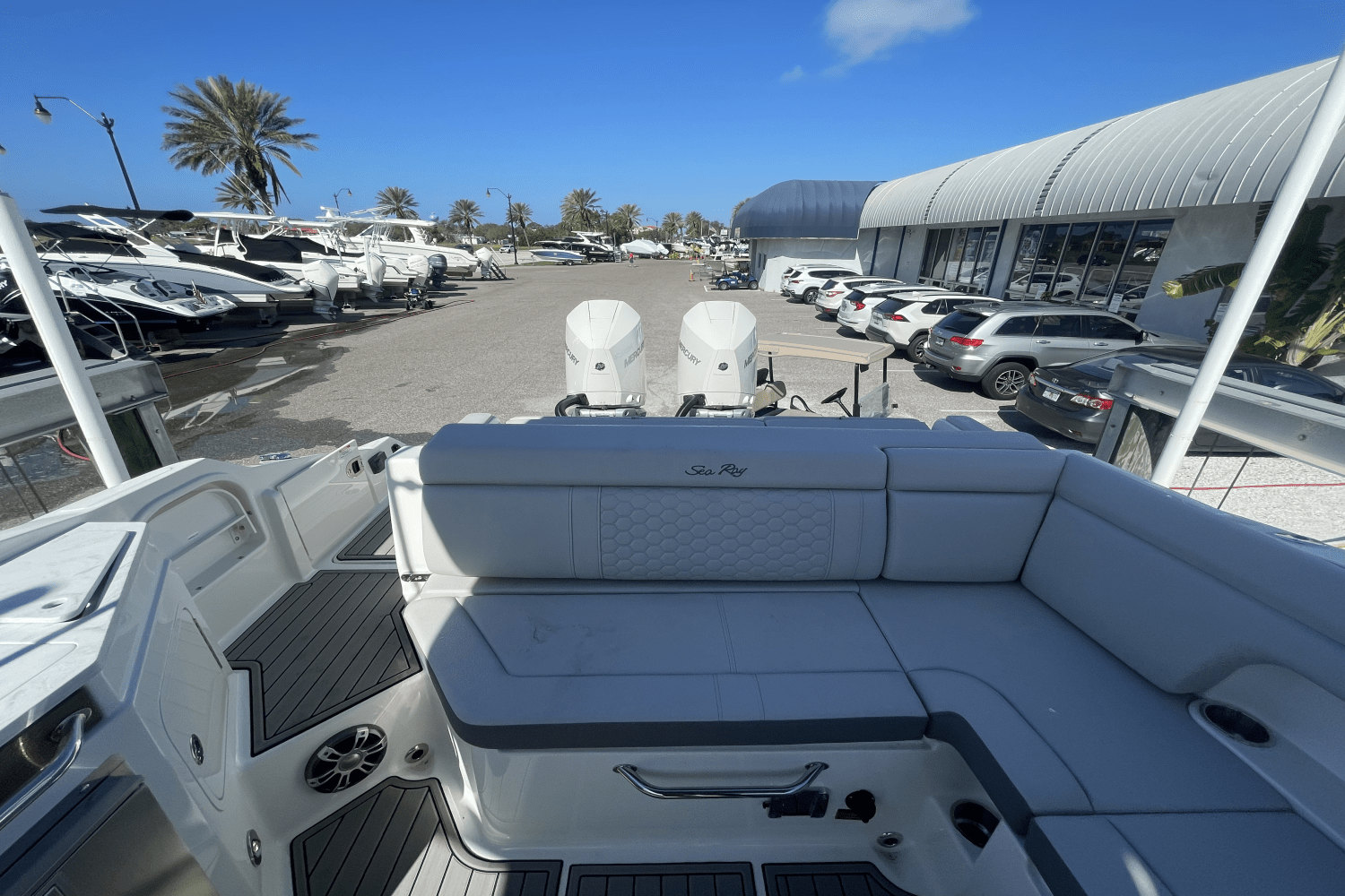 2023 Sea Ray
                                                             SDX 290 Outboard Image Thumbnail #6
