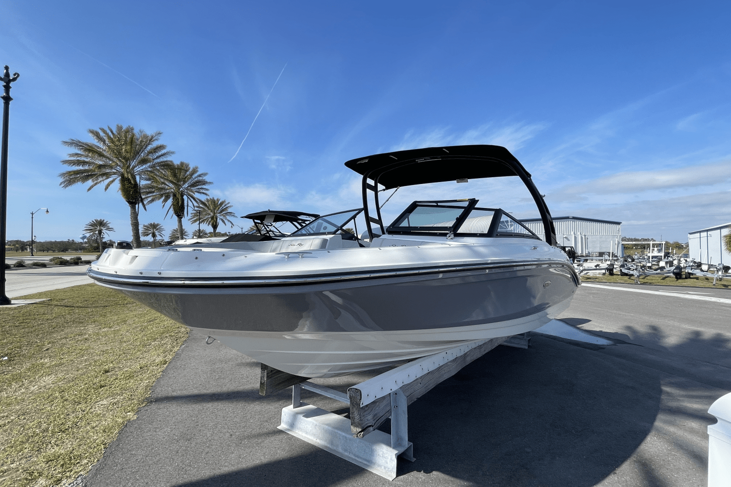 2023 Sea Ray
                                                             SPX 210 OB Image Thumbnail #12