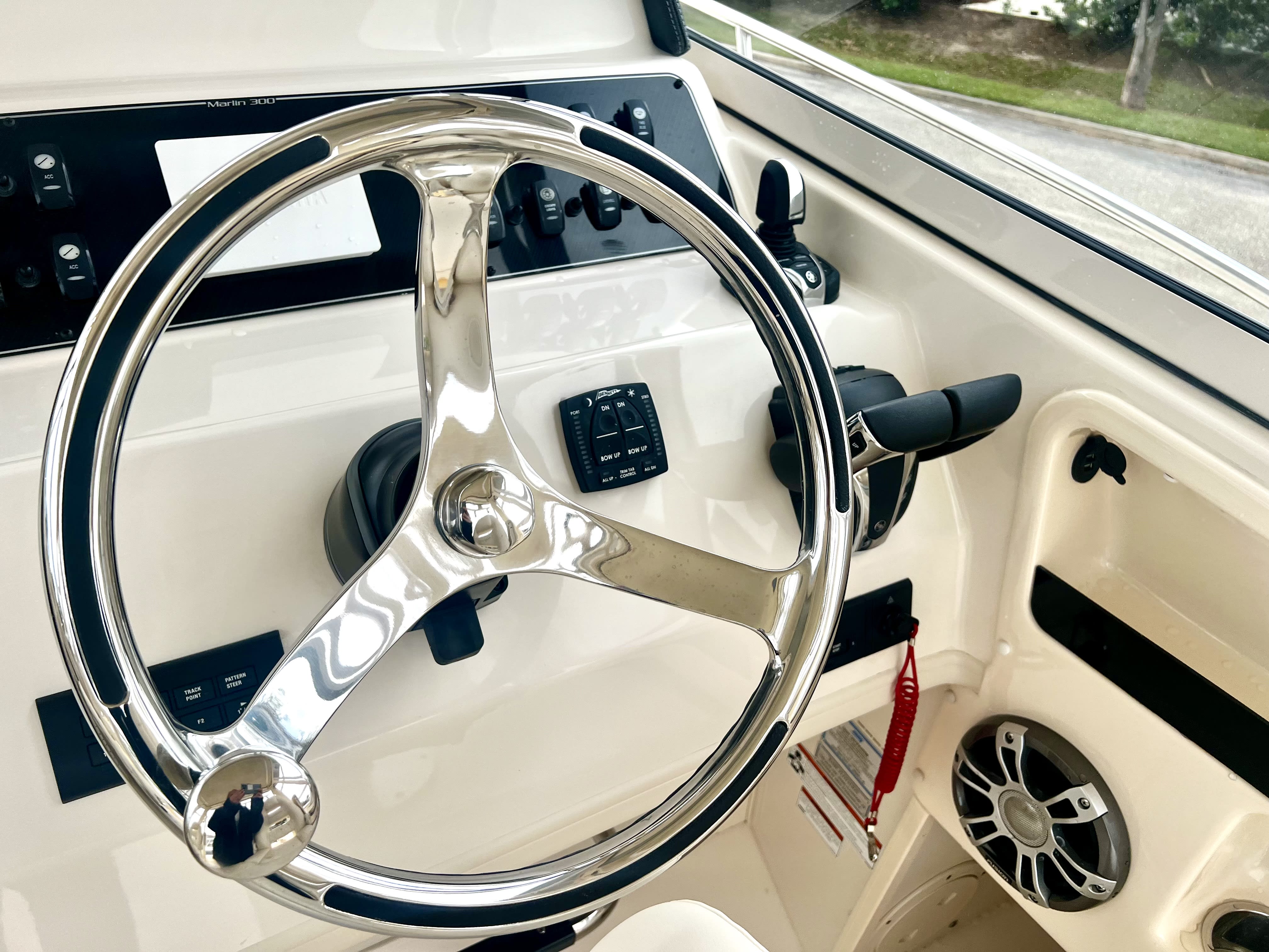 2023 Grady-White
                                                             Marlin 300 Image Thumbnail #5