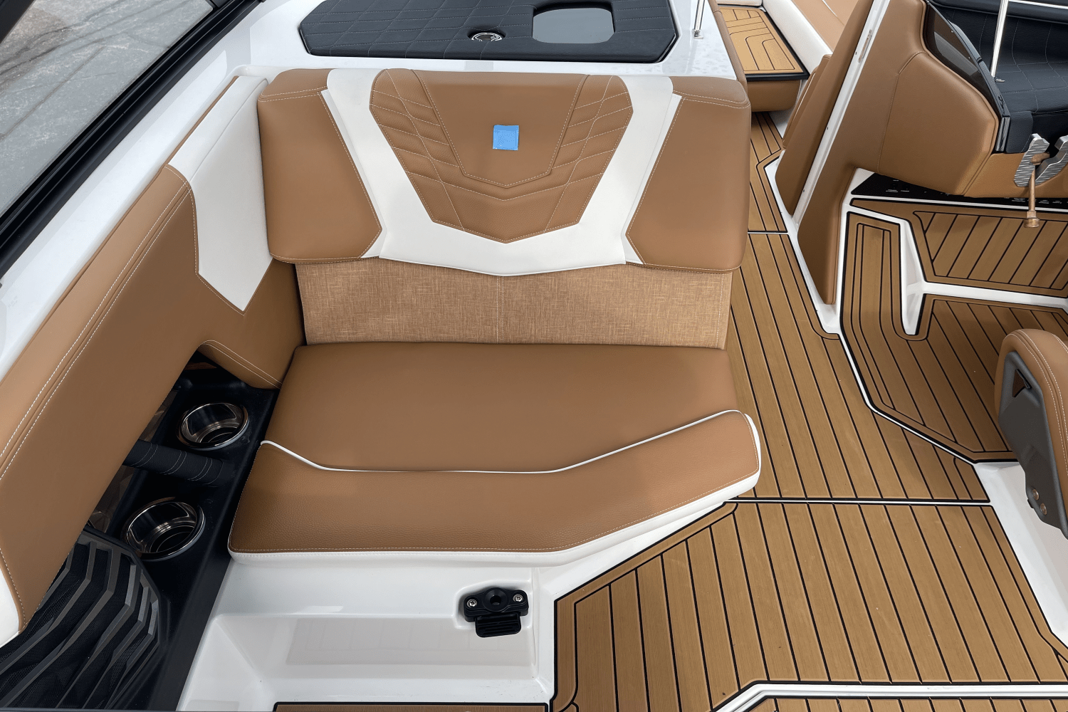 2023 Nautique
                                                             Super Air Nautique G25 Image Thumbnail #12