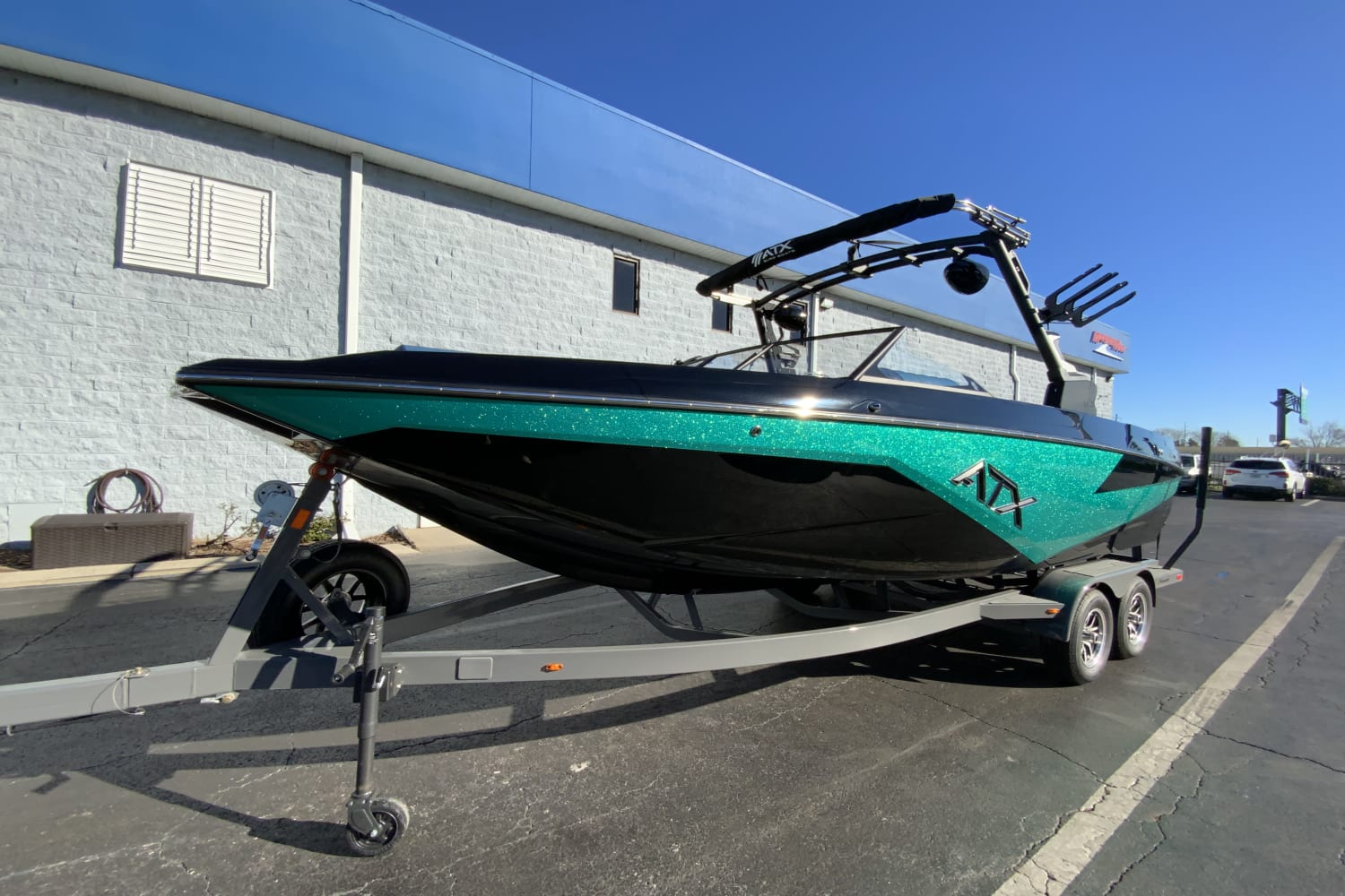 {{boat.ModelYear}} {{boat.Make}} {{boat.Model}}