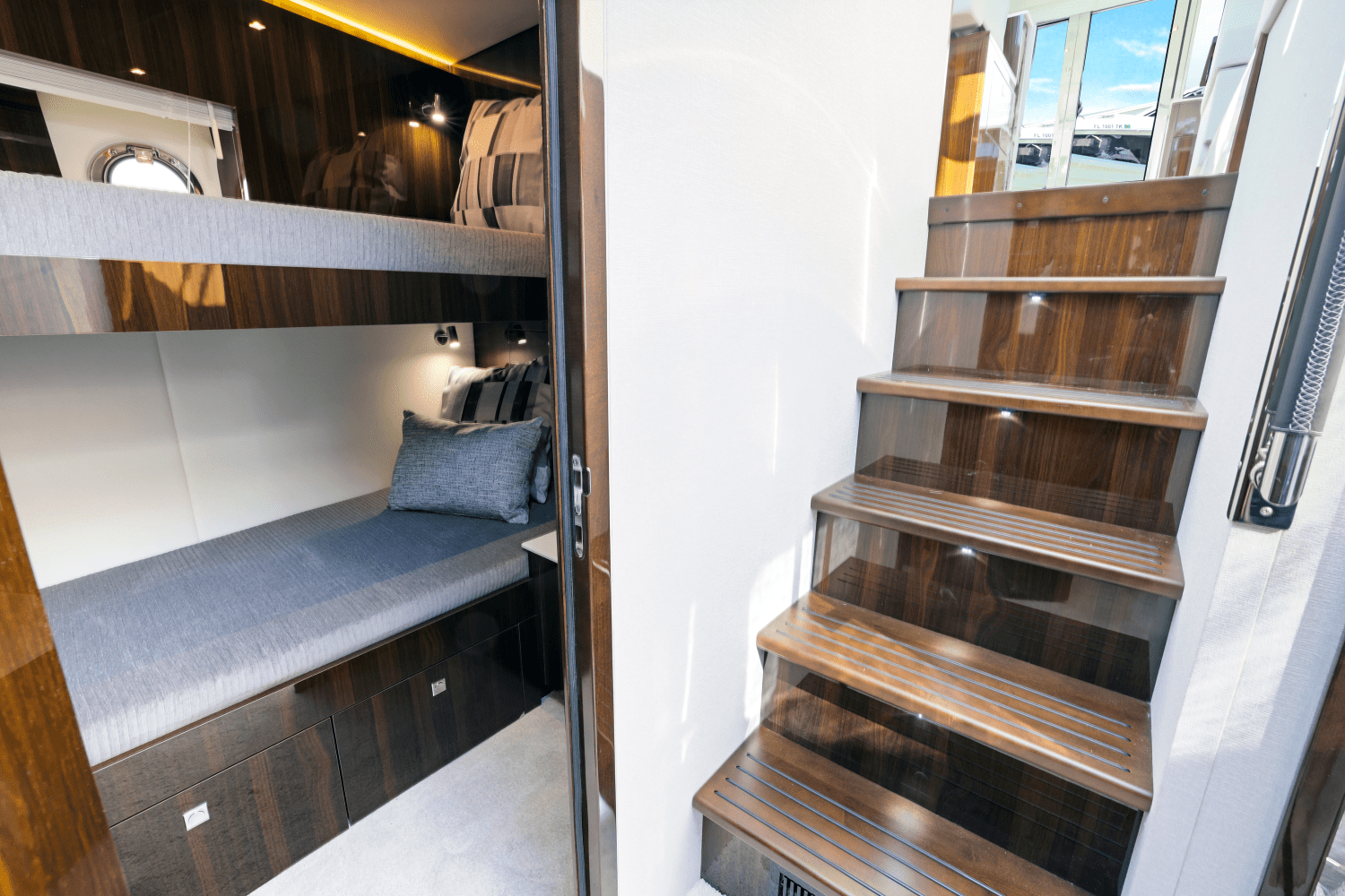 2023 Cruisers Yachts
                                                             60 Cantius Image Thumbnail #36
