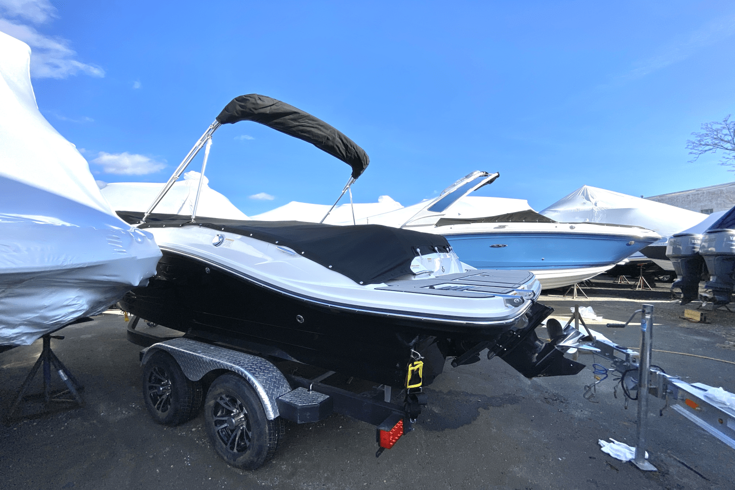 2023 Sea Ray
                                                             SPX 210 Image Thumbnail #4