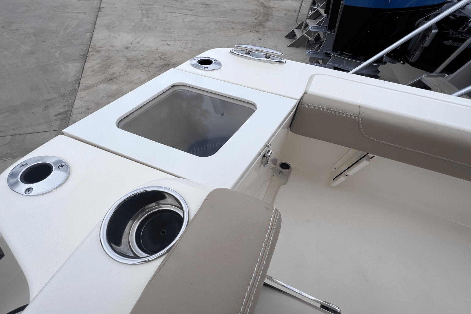 2023 Scout
                                                             215 XSF Image Thumbnail #7