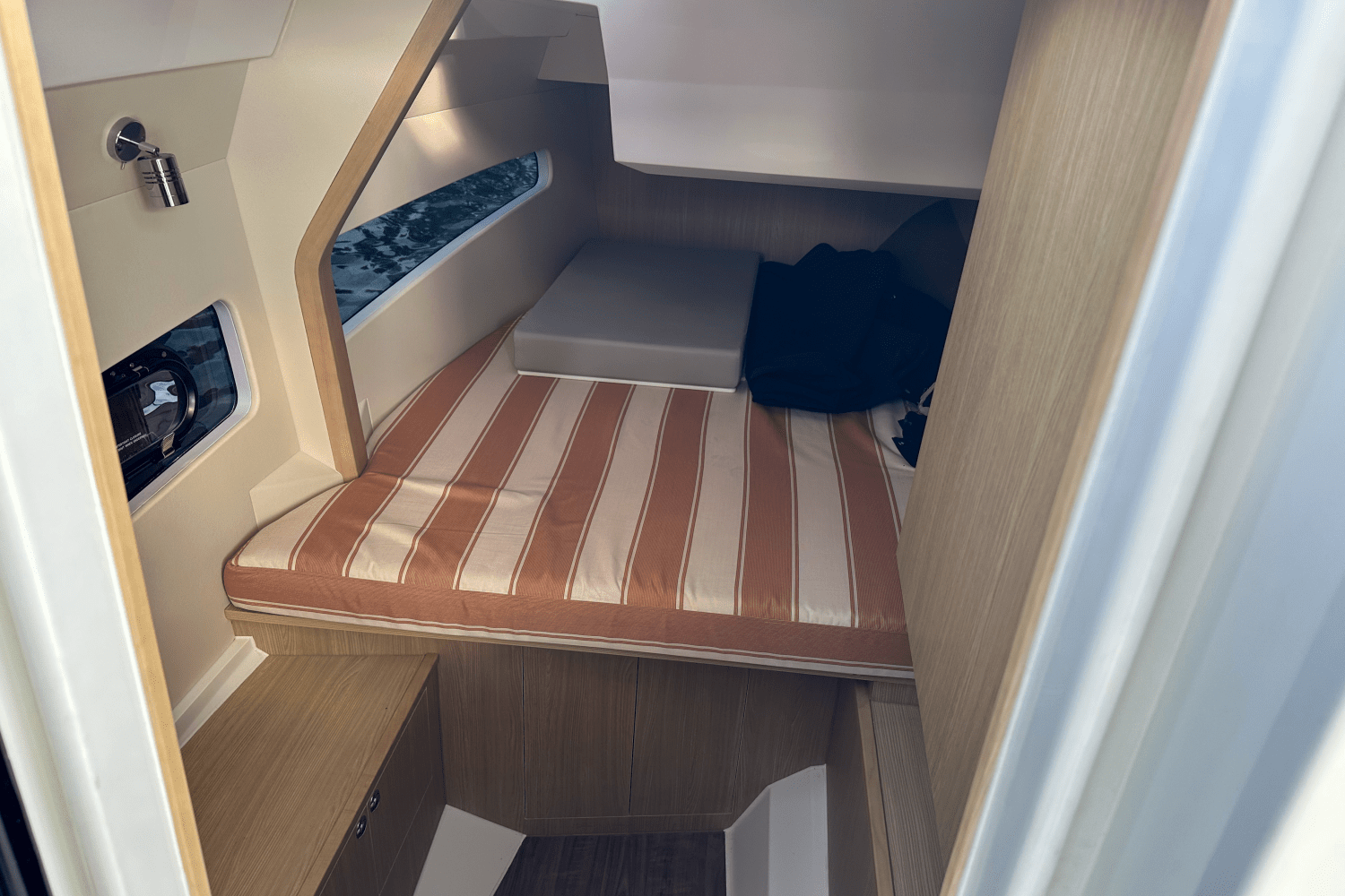 2023 Aquila
                                                             32 Sport Image Thumbnail #21