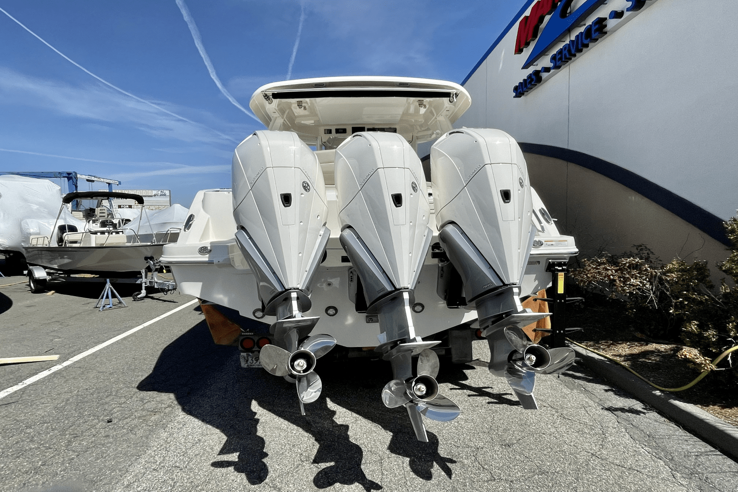 2023 Boston Whaler
                                                             350 Realm Image Thumbnail #3