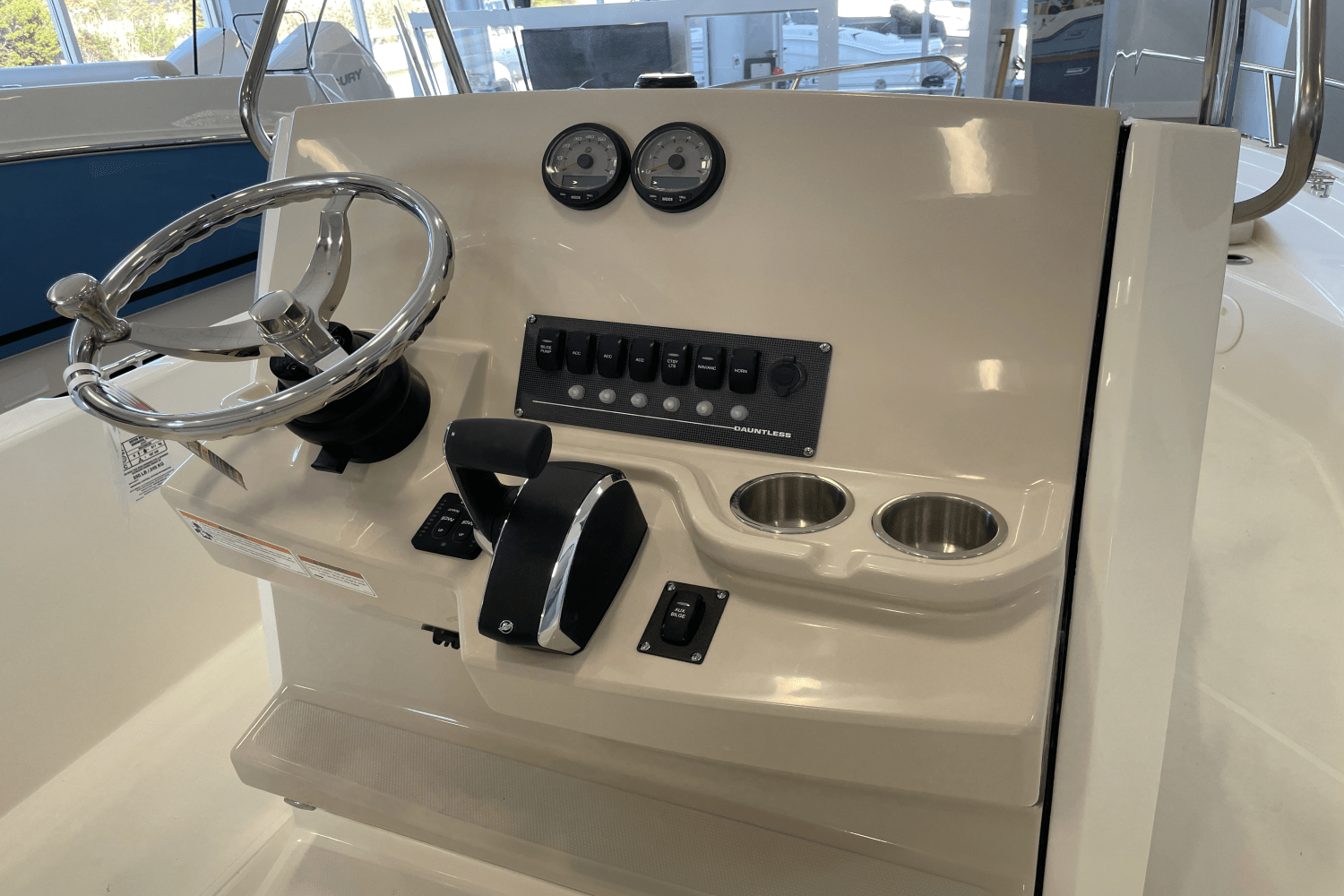 2023 Boston Whaler
                                                             220 Dauntless Image Thumbnail #12