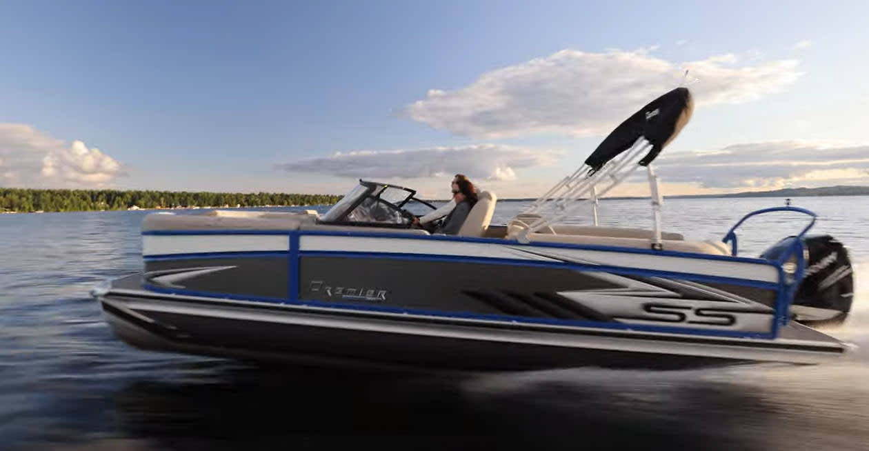 2023 Premier SSeries 230 MarineMax Nisswa Marine