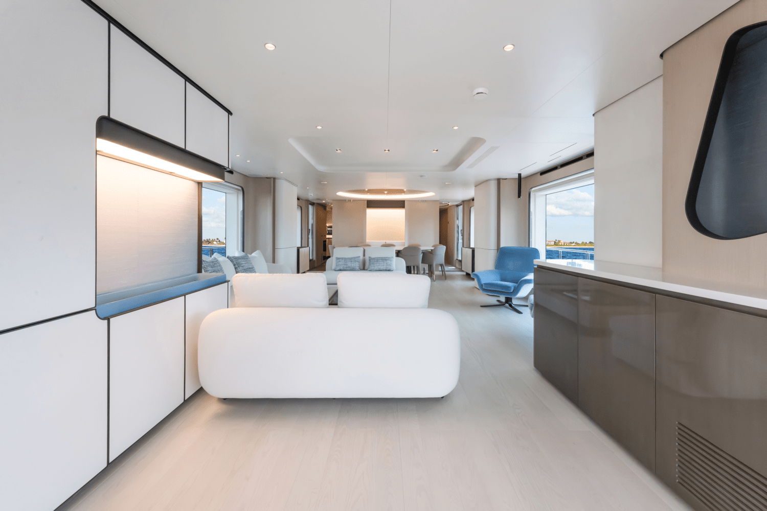 2023 Azimut
                                                             Grande 32 Metri Image Thumbnail #9