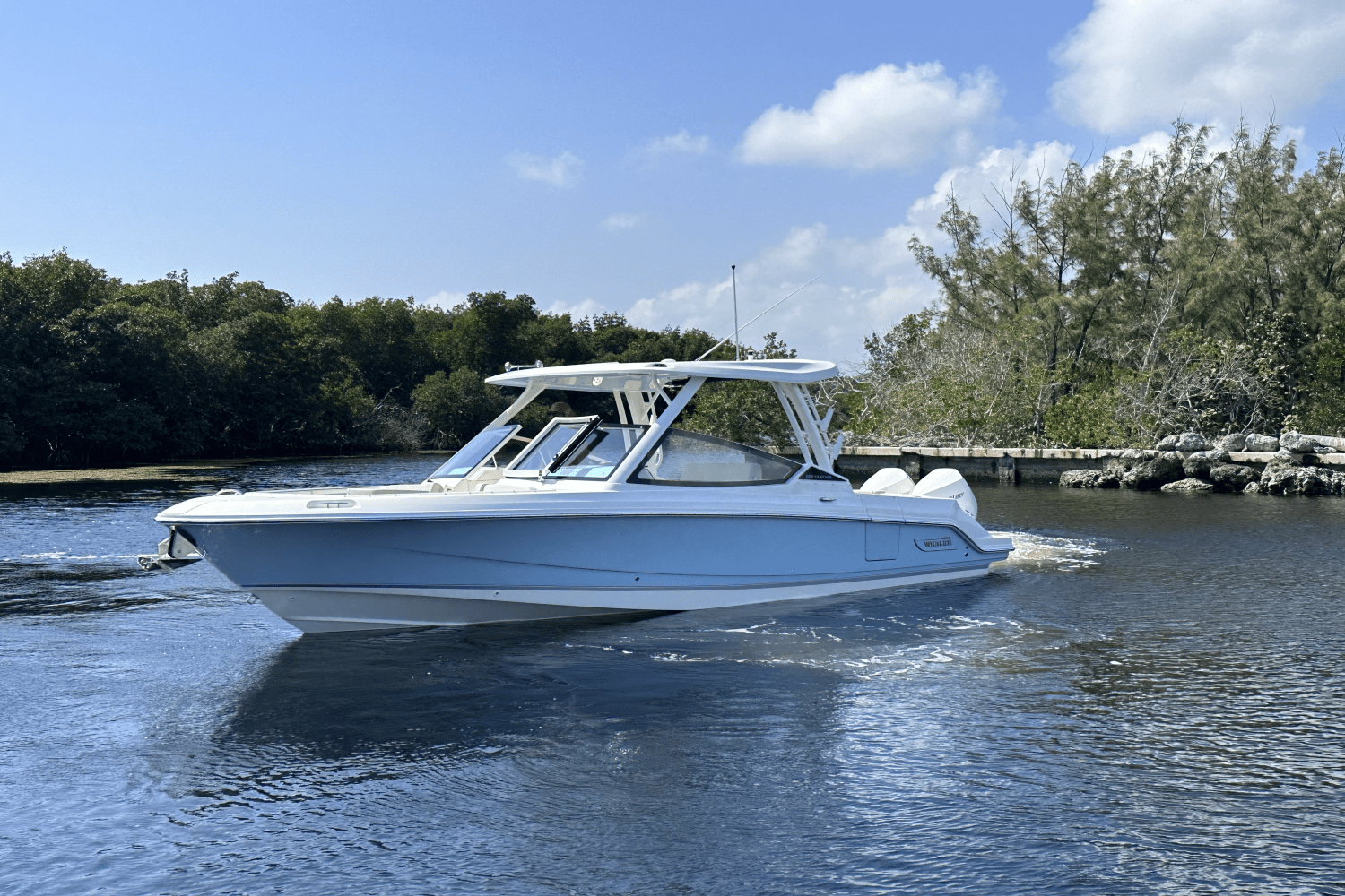 {{boat.ModelYear}} {{boat.Make}} {{boat.Model}}