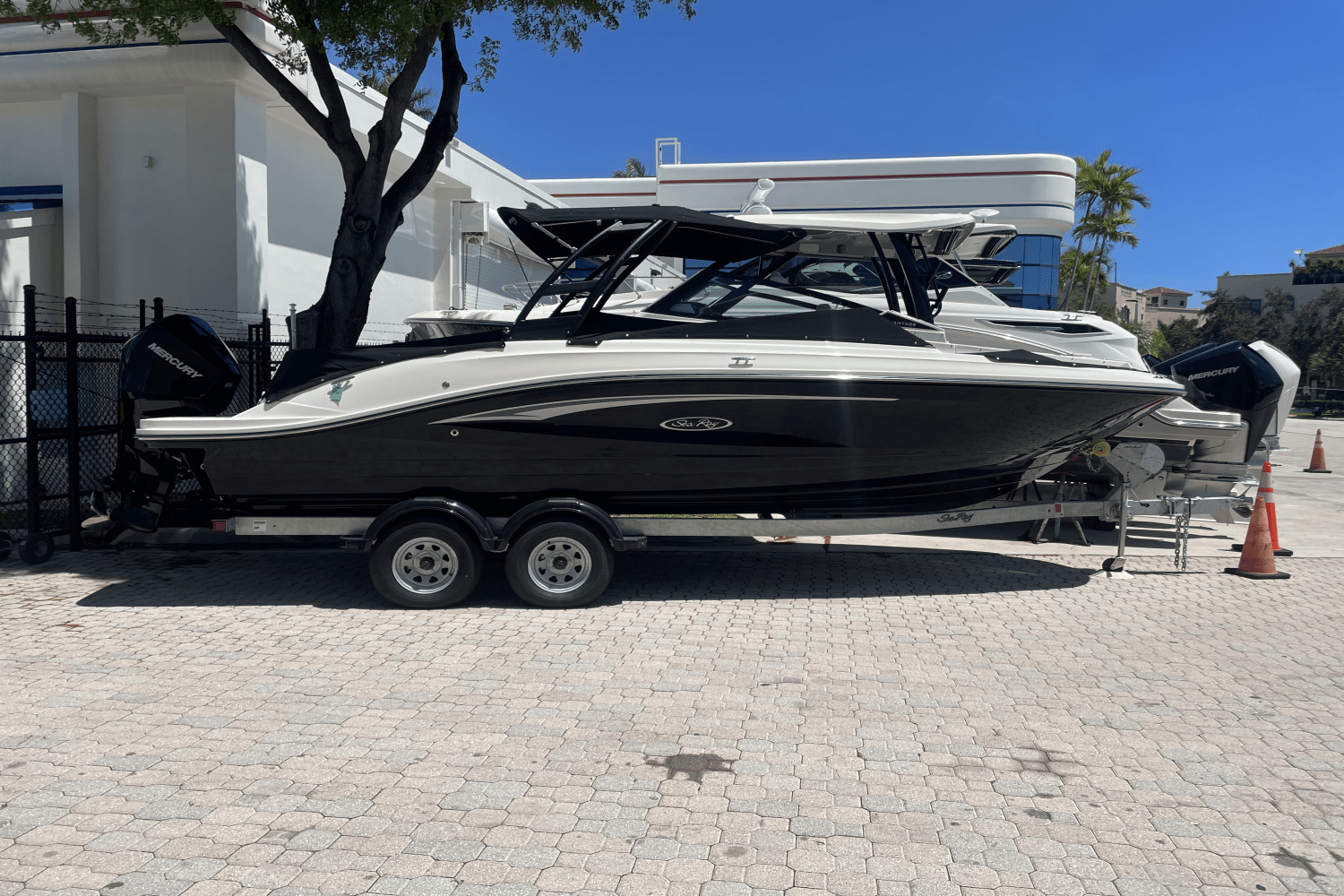 2023 Sea Ray
                                                             SPX 230 OB Image Thumbnail #0