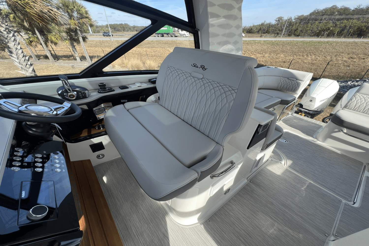 2023 Sea Ray
                                                             Sundancer 370 OB Image Thumbnail #12