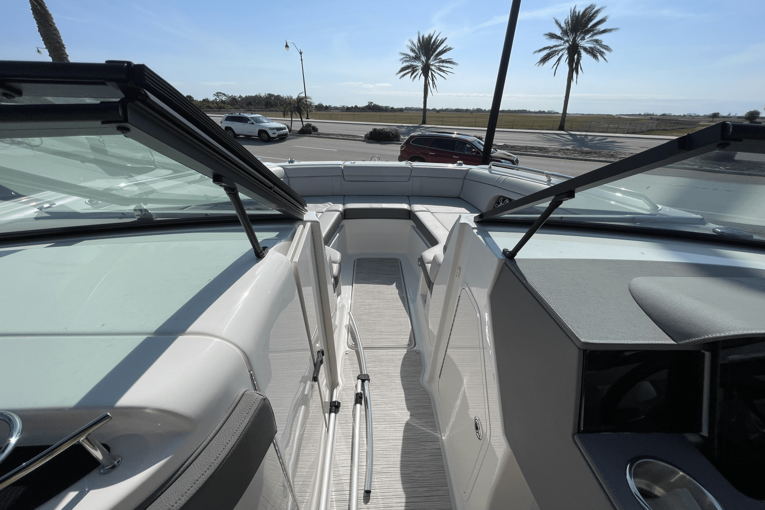 2023 Sea Ray
                                                             SDX 270 Outboard Image Thumbnail #17