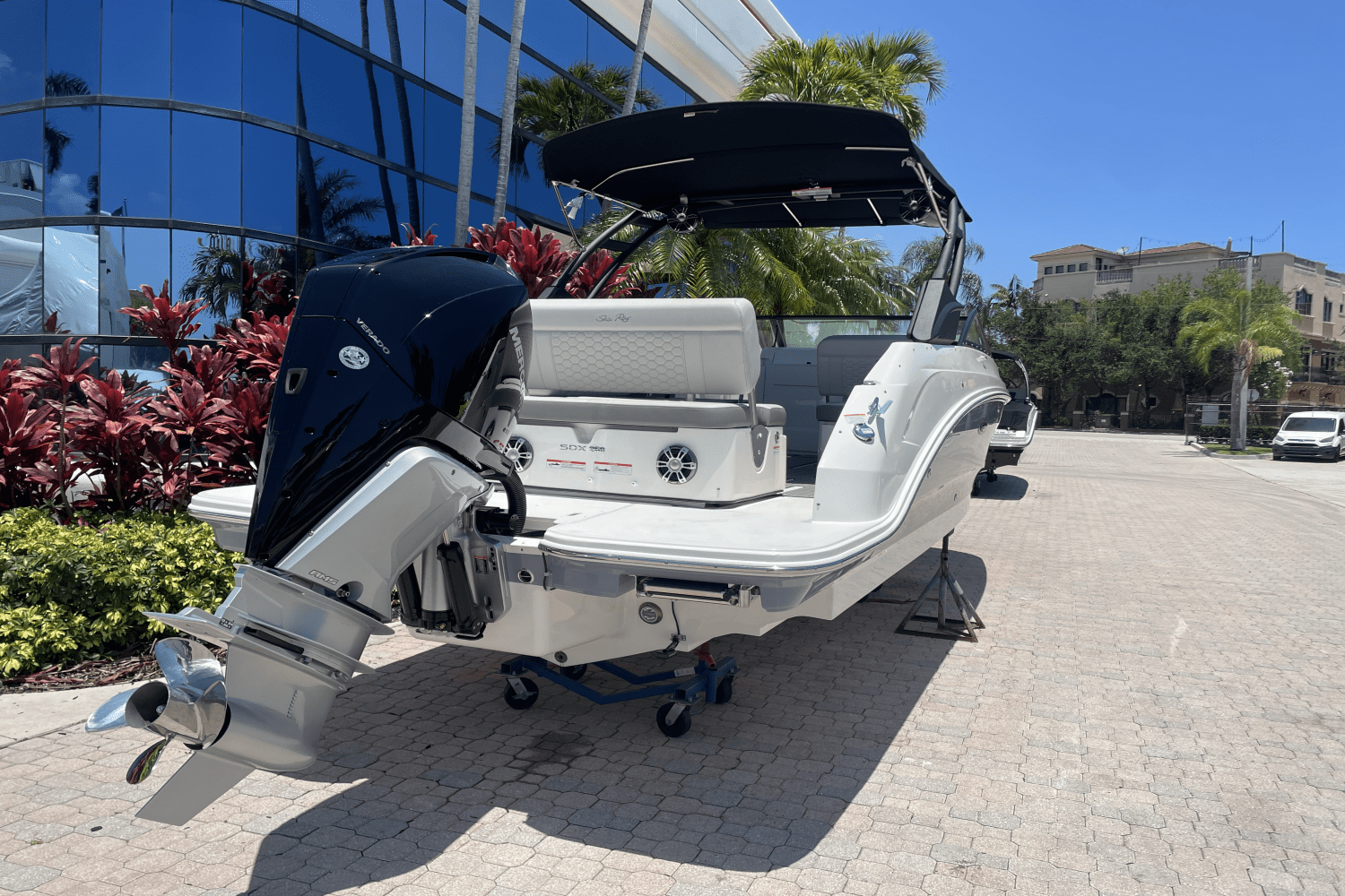 2023 Sea Ray
                                                             SDX 250 Outboard Image Thumbnail #4