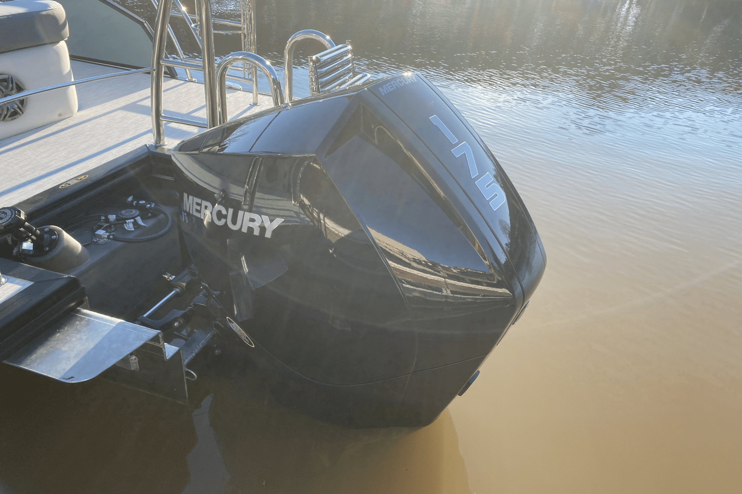 2023 Harris
                                                             Sunliner 230 Sport Image Thumbnail #3