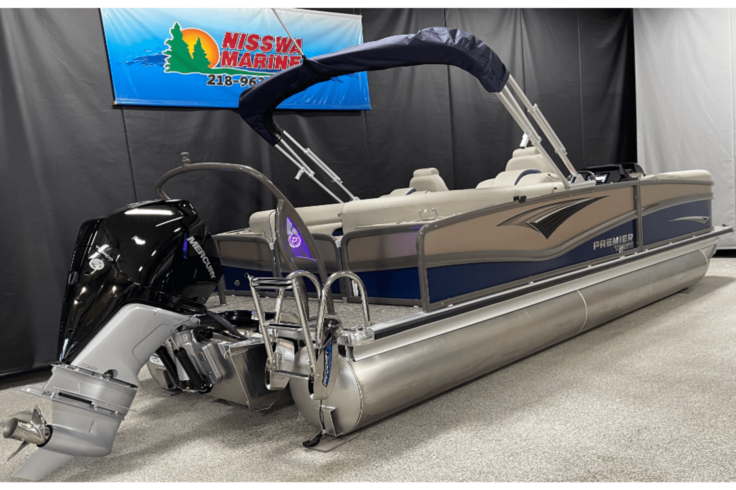 2023 Premier 230 Solaris MarineMax Nisswa Marine