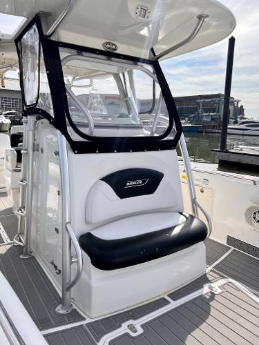 2003 Boston Whaler
                                                             320 OUTRAGE Image Thumbnail #4