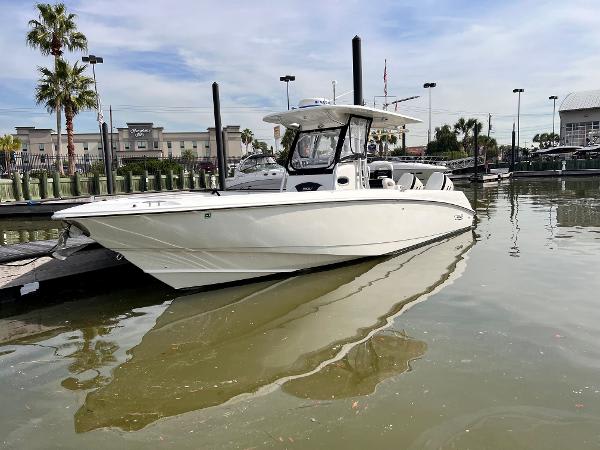 2003 Boston Whaler
                                                             320 OUTRAGE Image Thumbnail #2