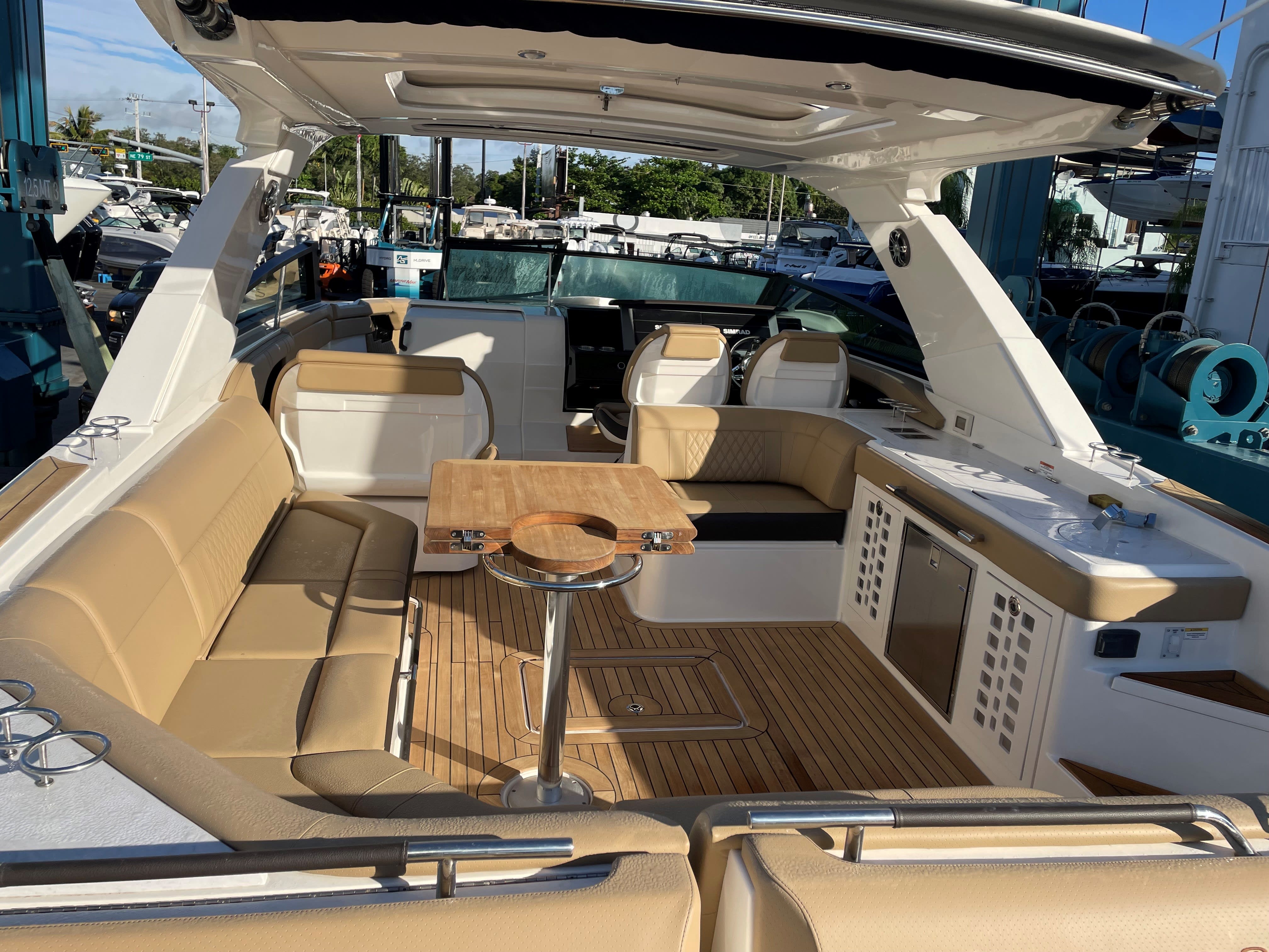2022 Sea Ray
                                                             SLX 400 OB Image Thumbnail #34