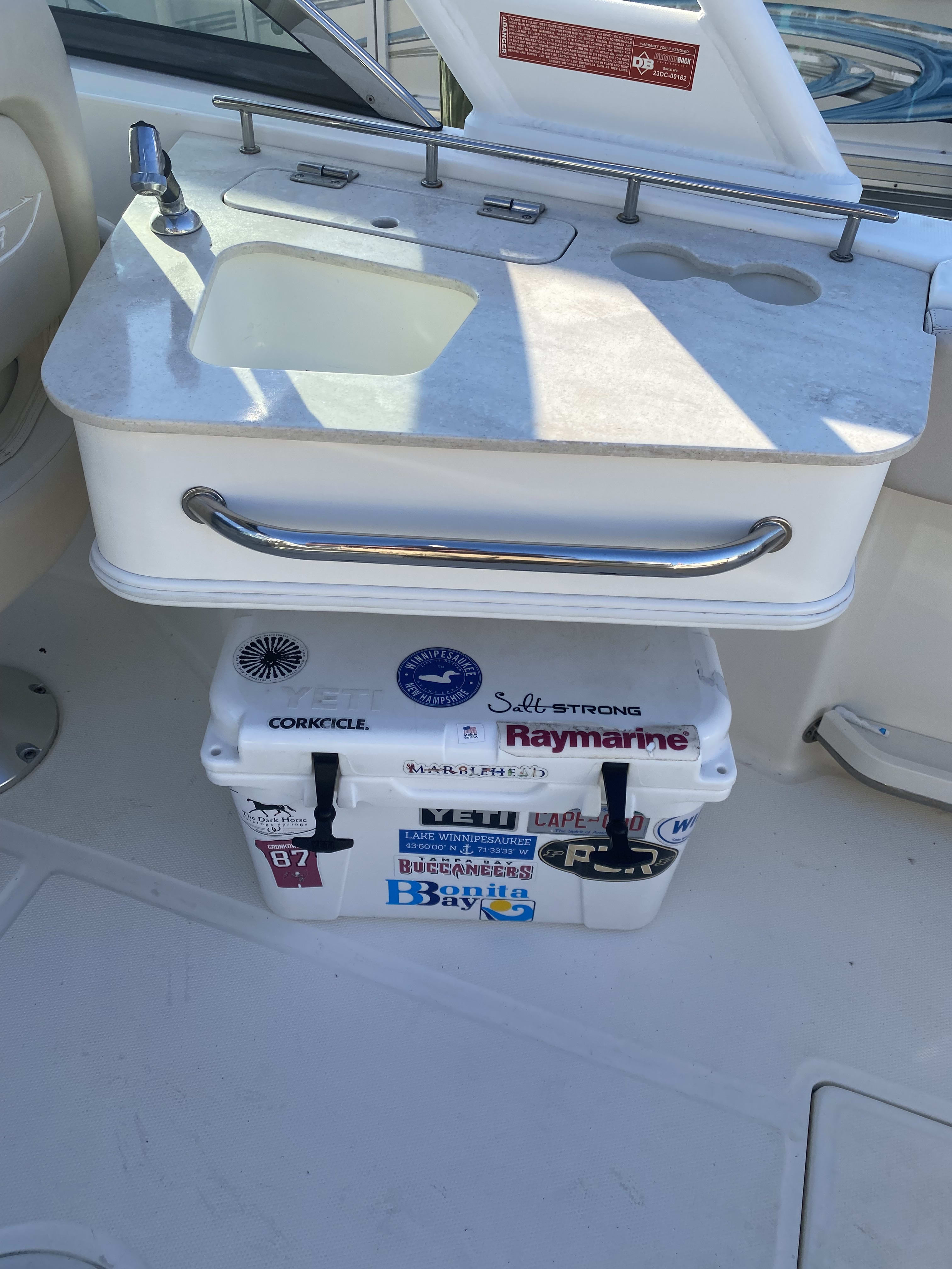 2015 Boston Whaler
                                                             230 Vantage Image Thumbnail #11