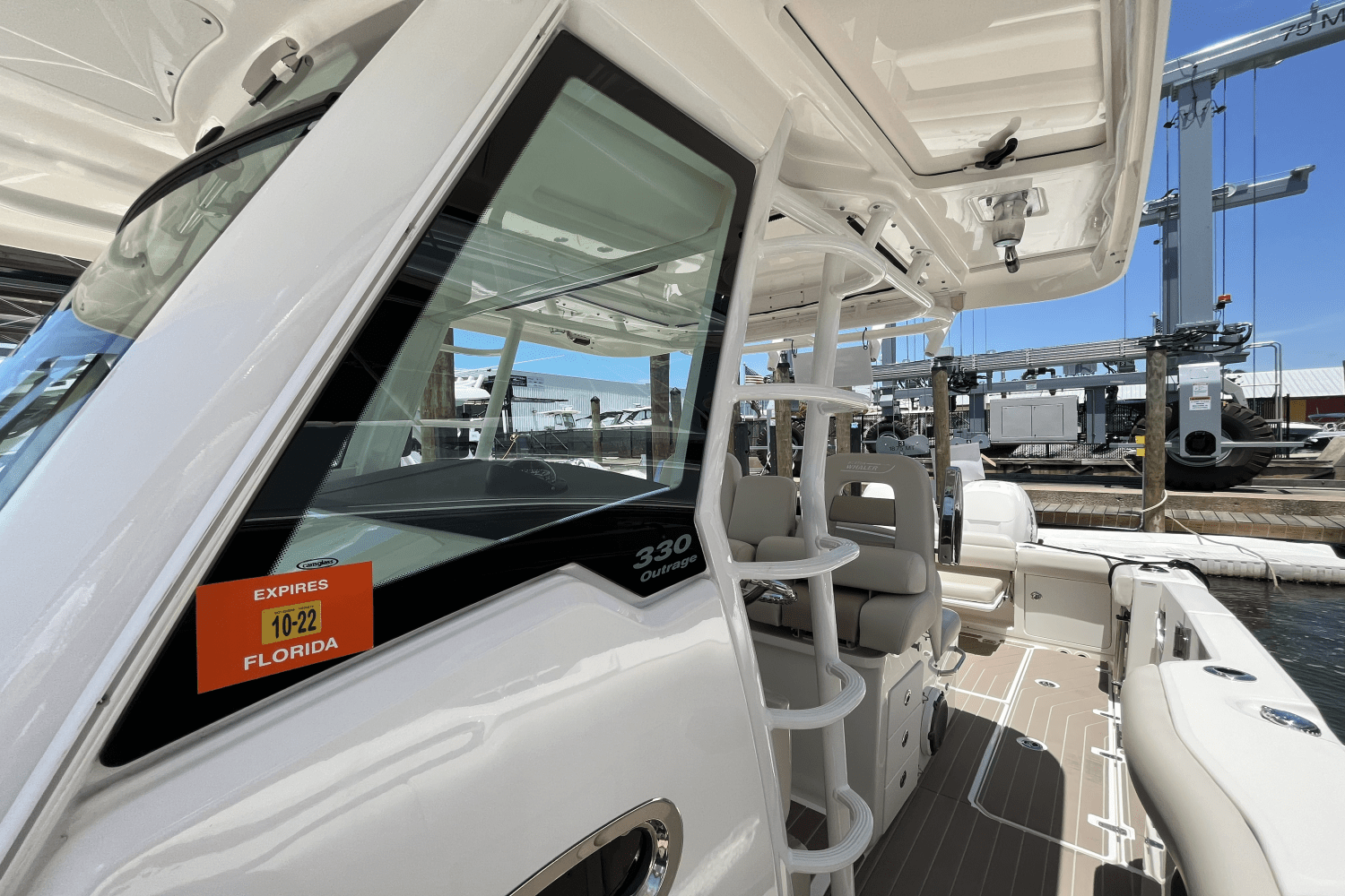 2022 Boston Whaler
                                                             330 Outrage Image Thumbnail #8