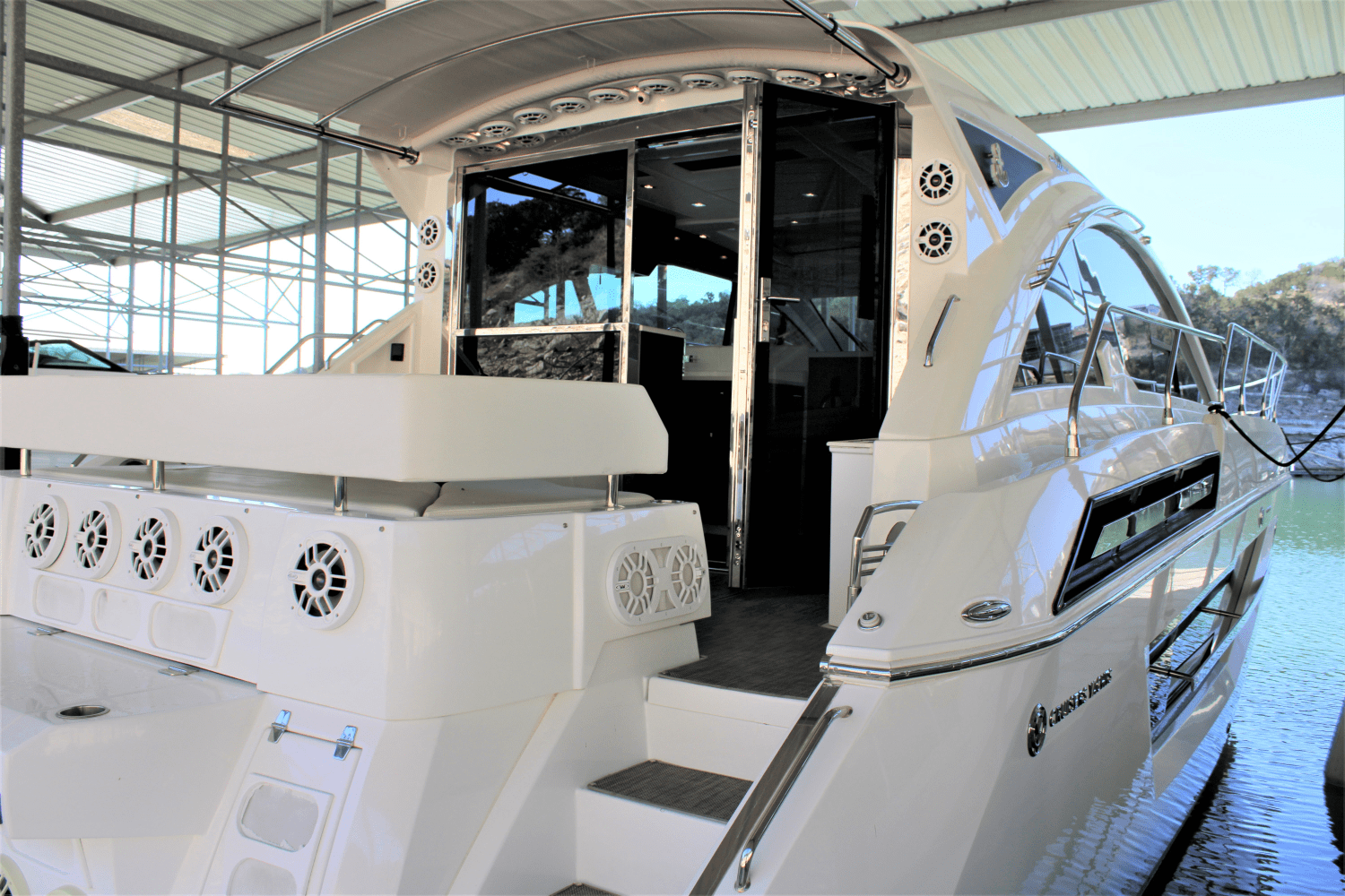 2018 Cruisers Yachts
                                                             50 CANTIUS Image Thumbnail #7
