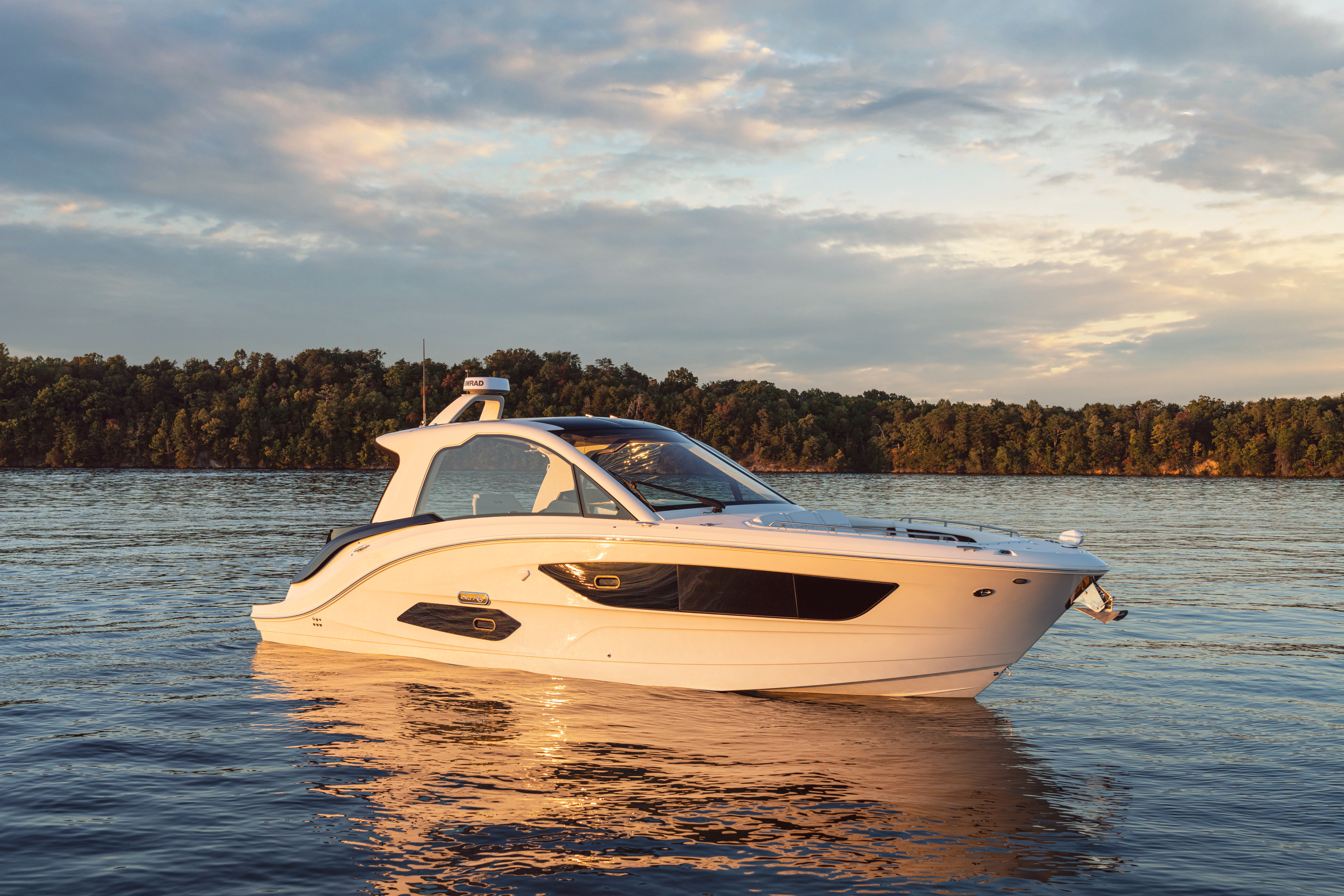 2023 Sea Ray
                                                             Sundancer 370 Image Thumbnail #8