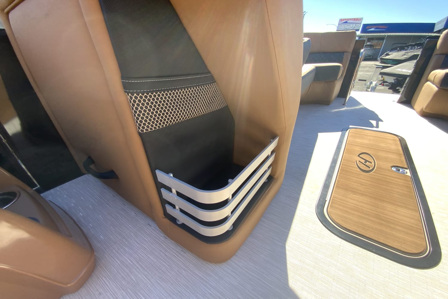 2023 Harris
                                                             Grand Mariner 250 Image Thumbnail #56