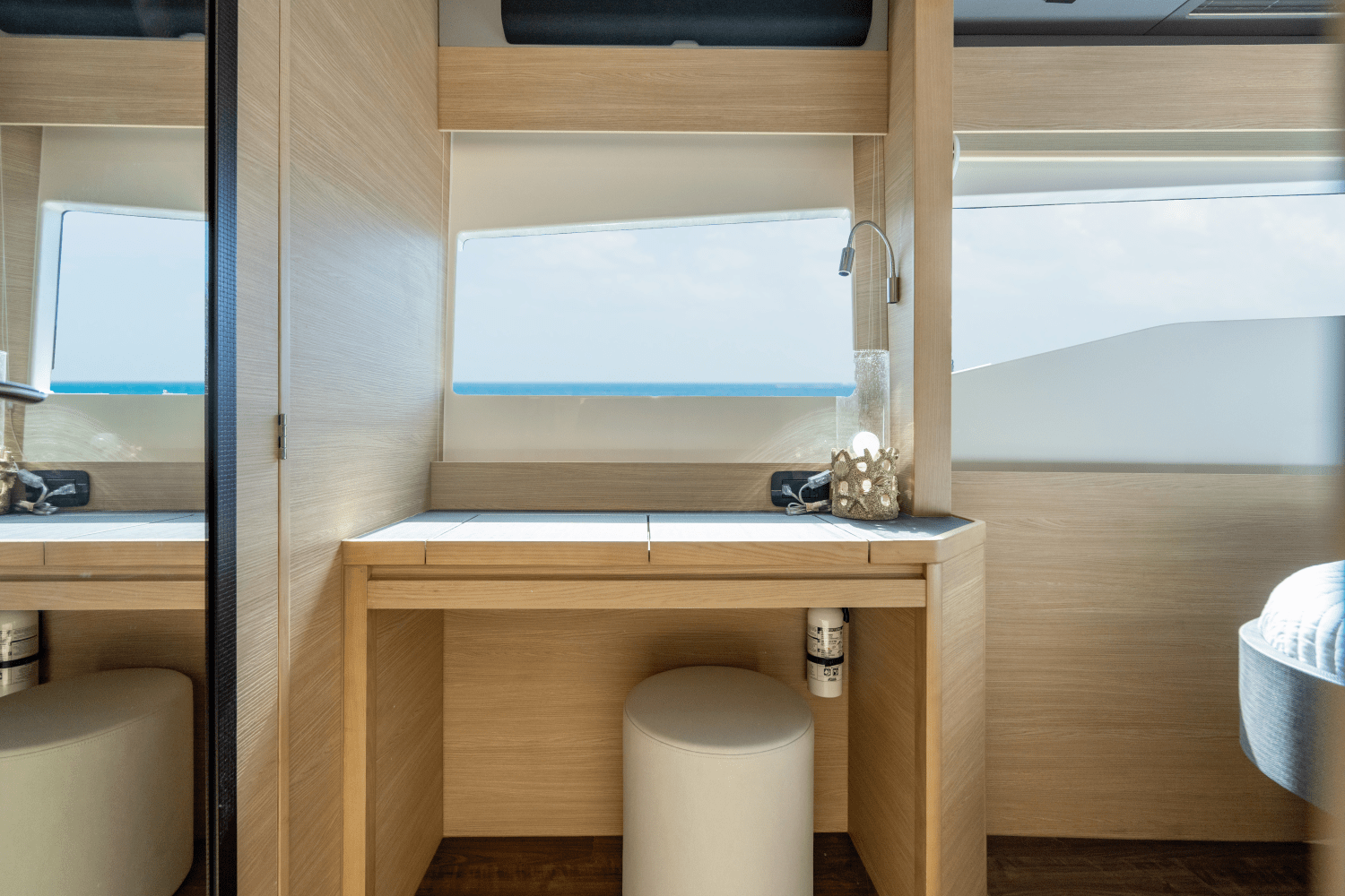 2022 Aquila
                                                             54 Image Thumbnail #96