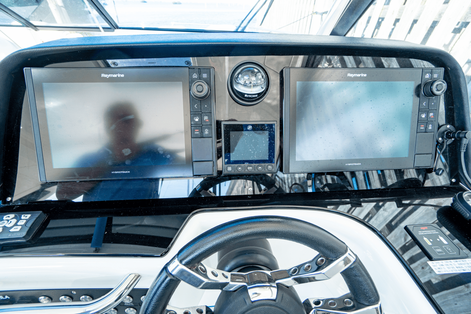2020 Aquila
                                                             36 Image Thumbnail #16
