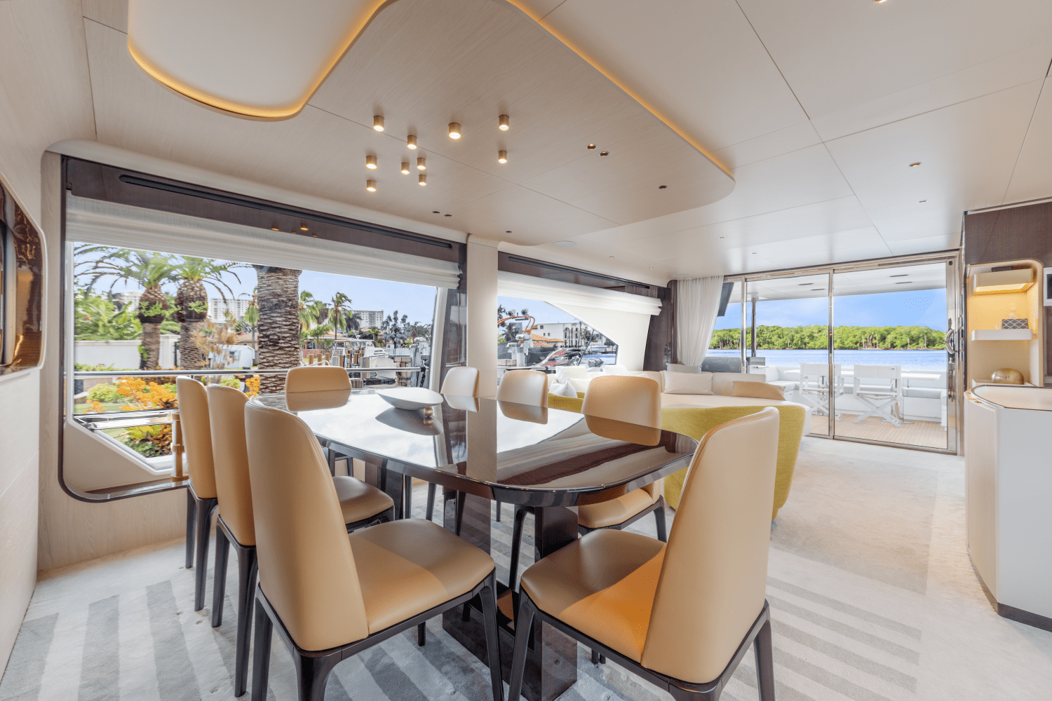 2019 Azimut
                                                             Grande 25 Metri Image Thumbnail #28