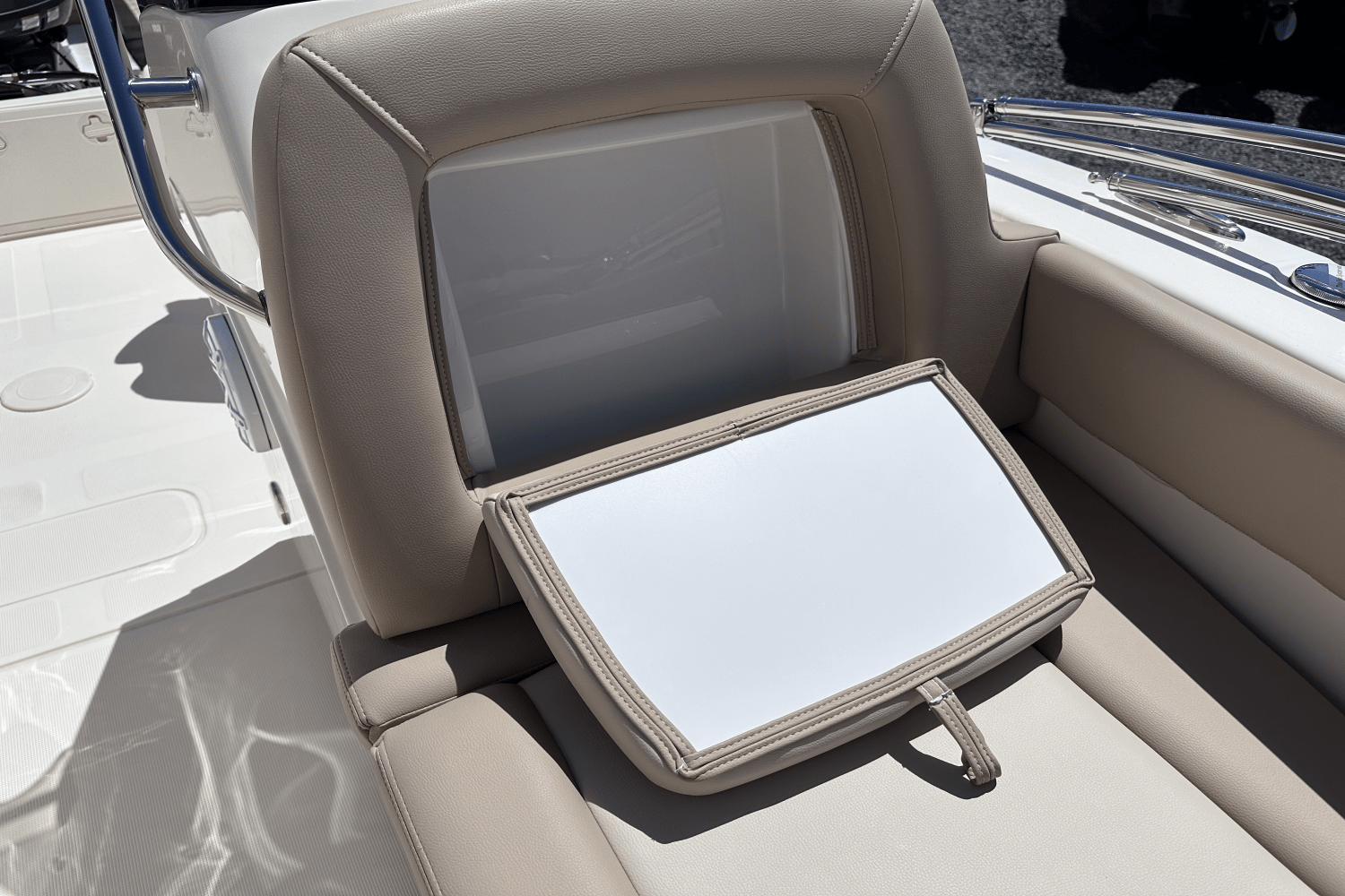2023 Scout
                                                             195 Sport Dorado Image Thumbnail #10