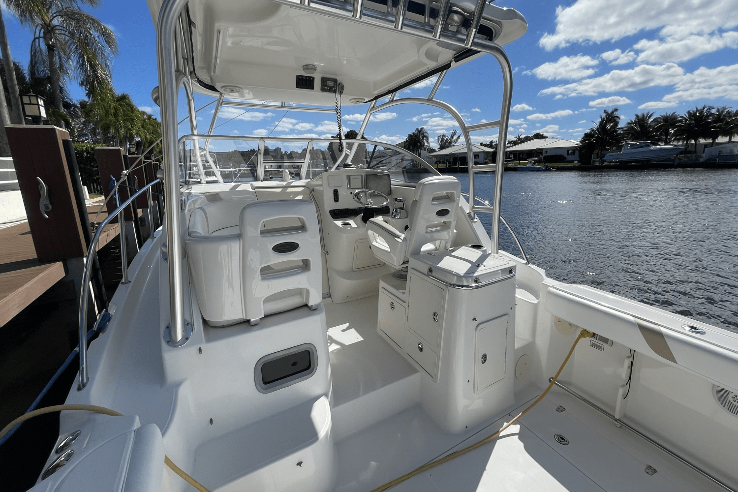 2006 Boston Whaler
                                                             305 Conquest Image Thumbnail #13