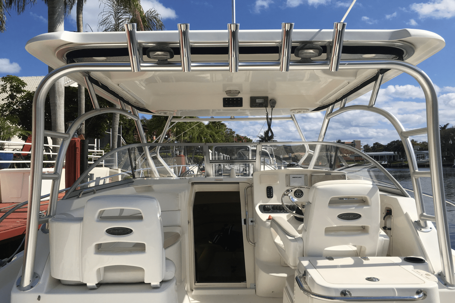2006 Boston Whaler
                                                             305 Conquest Image Thumbnail #30