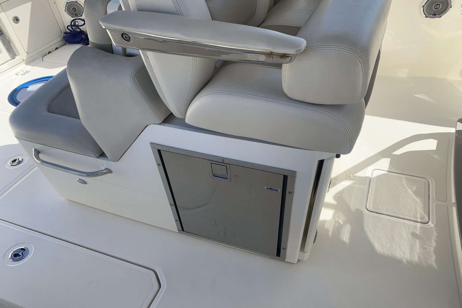 2017 Boston Whaler
                                                             330 Outrage Image Thumbnail #17