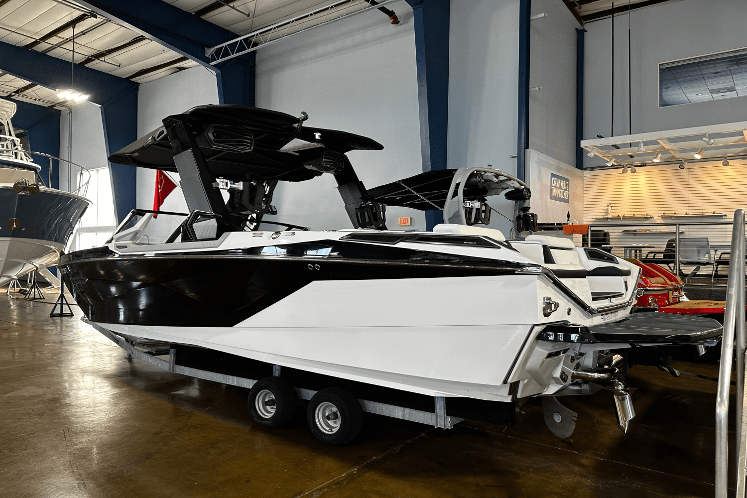2023 Nautique
                                                             G25 PARAGON Image Thumbnail #2