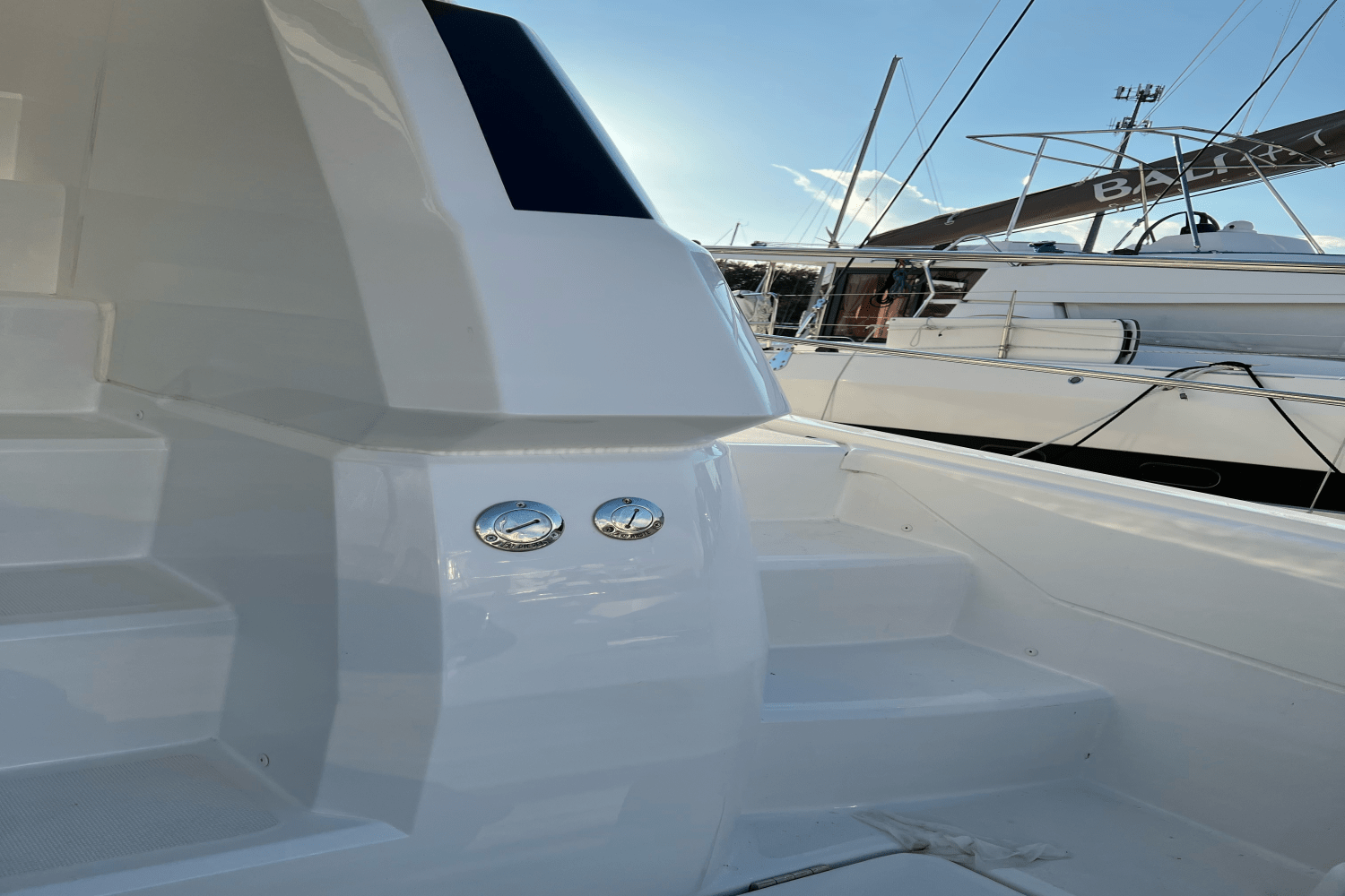 2020 Aquila
                                                             44 Image Thumbnail #60