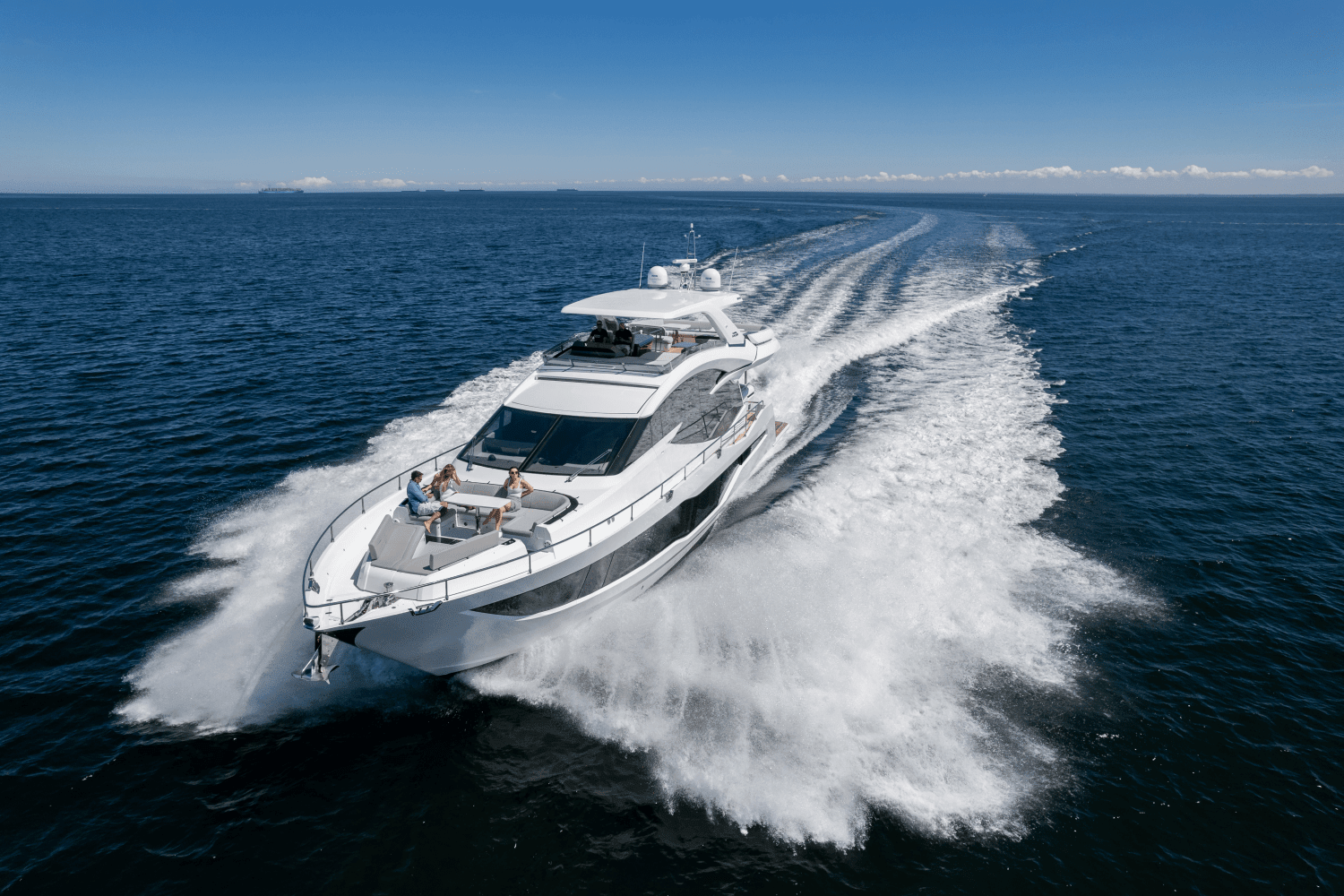 2025 Galeon 800 FLY Image Thumbnail #3