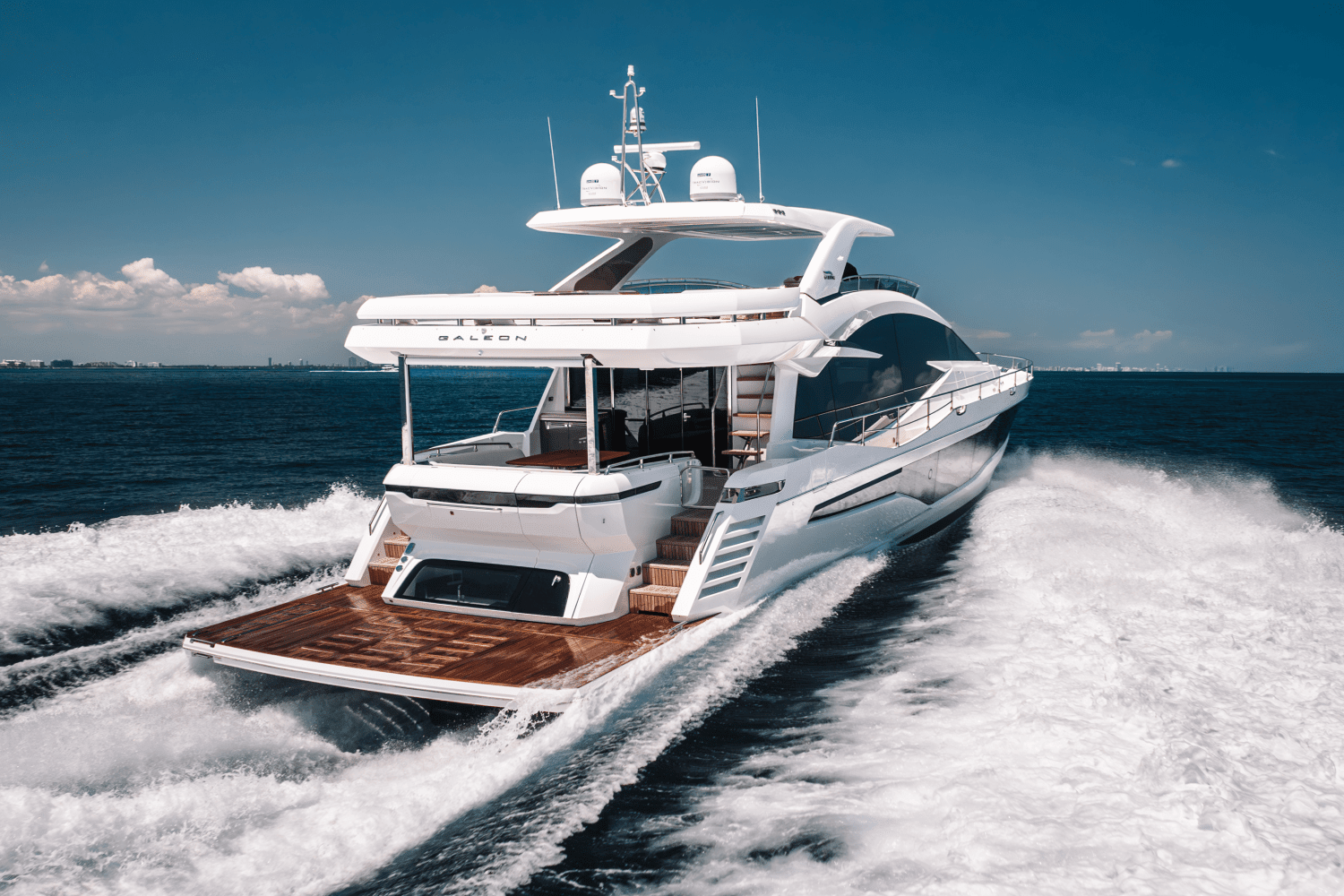 2025 Galeon 800 FLY Image Thumbnail #8
