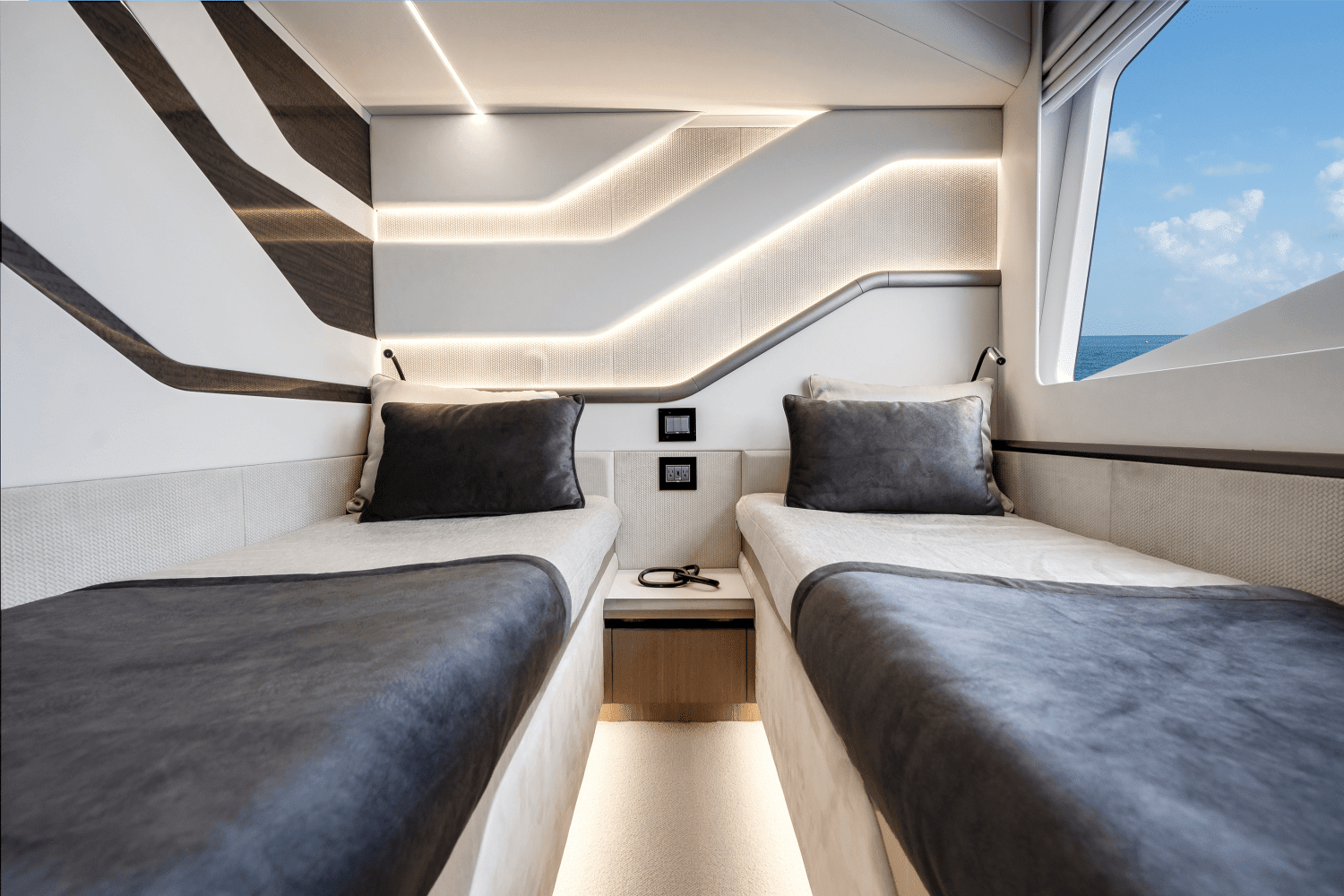 2025 Galeon 800 FLY Image Thumbnail #33