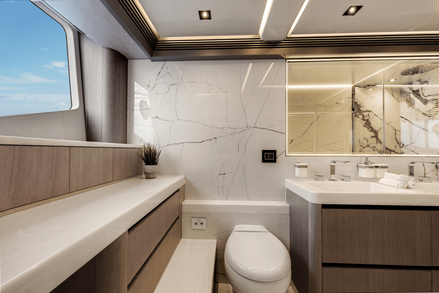 2026 Galeon 800 FLY Image Thumbnail #32