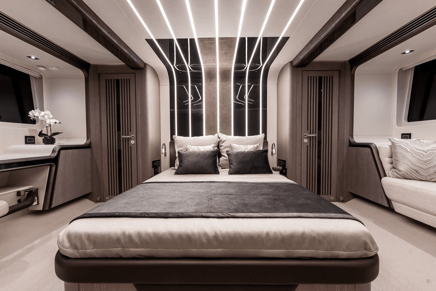 2025 Galeon 800 FLY Image Thumbnail #78