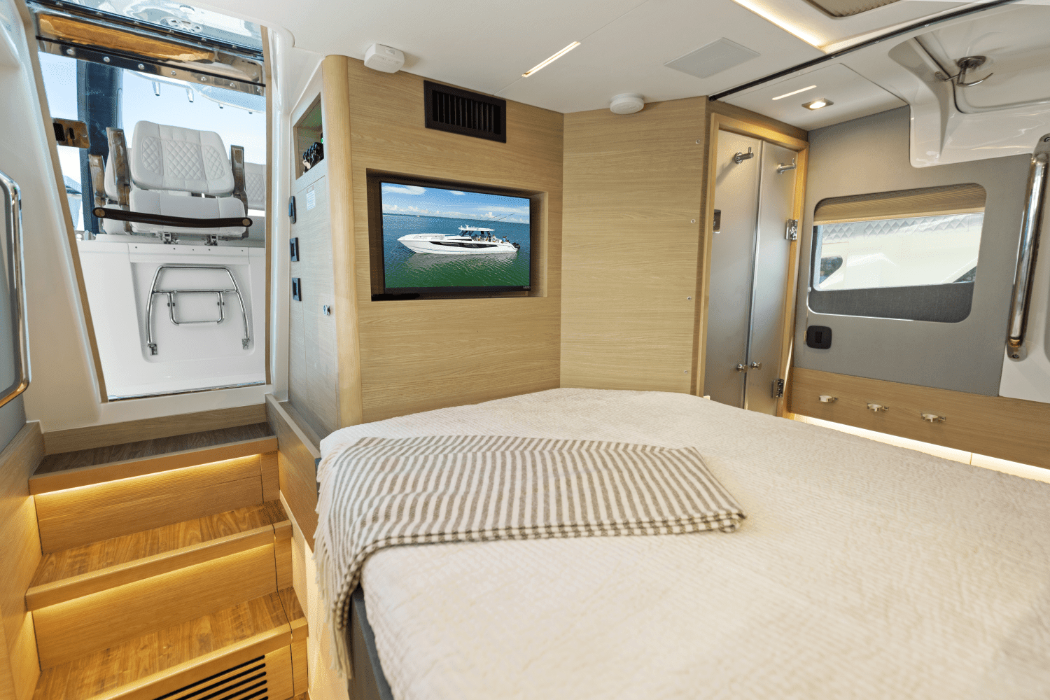 2026 Aquila 47 Molokai Image Thumbnail #39