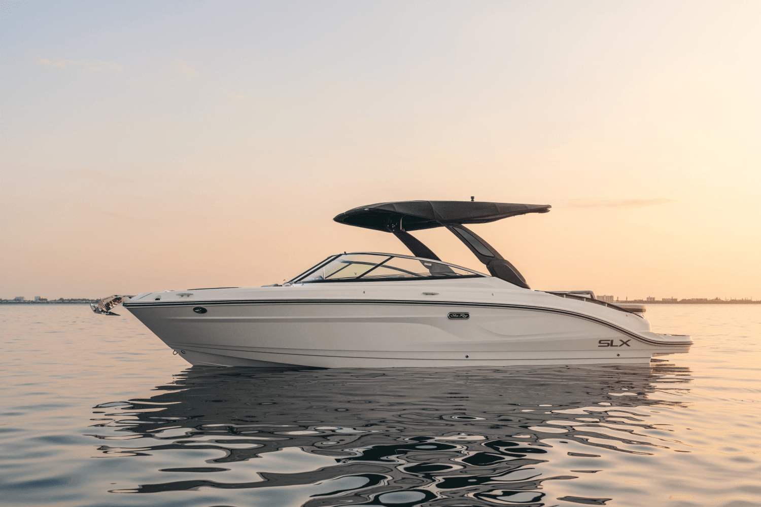 2026 Sea Ray SLX 280 Image Thumbnail #3