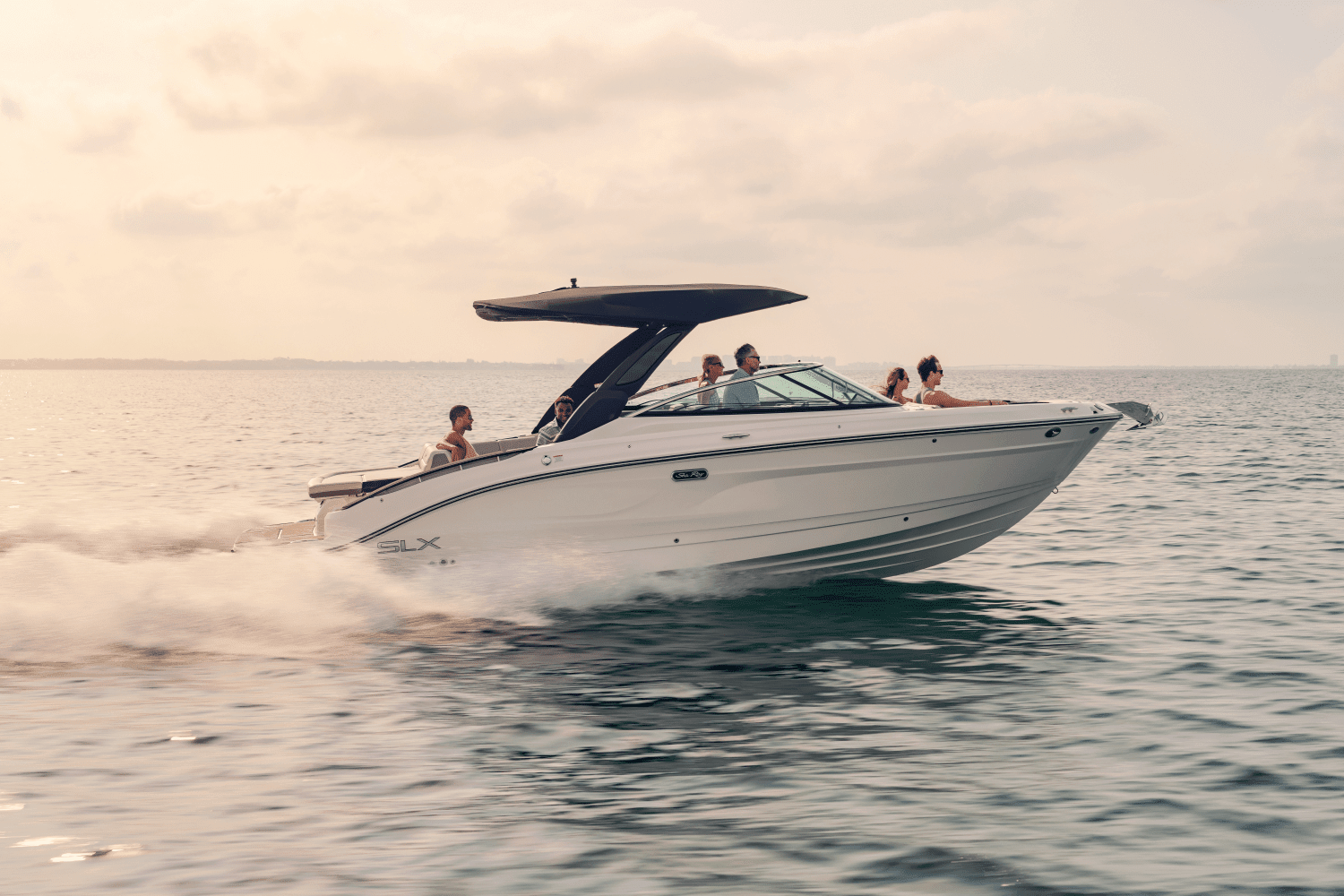 2026 Sea Ray SLX 280 Outboard Image Thumbnail #2