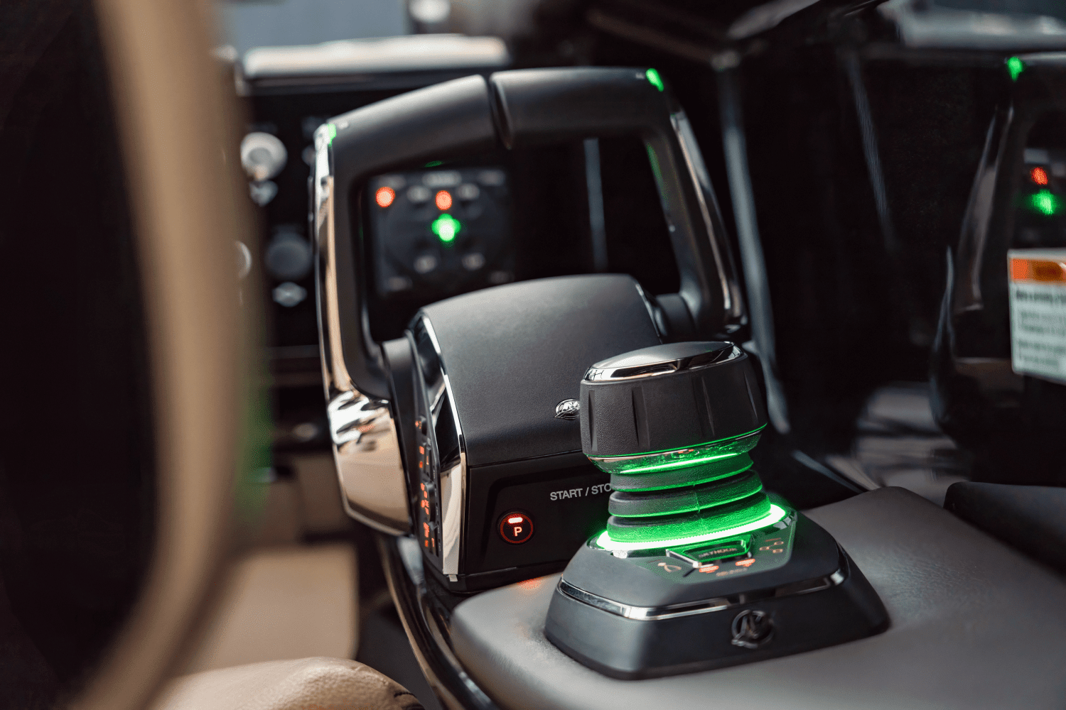 2026 Sea Ray SLX 280 Outboard Image Thumbnail #11