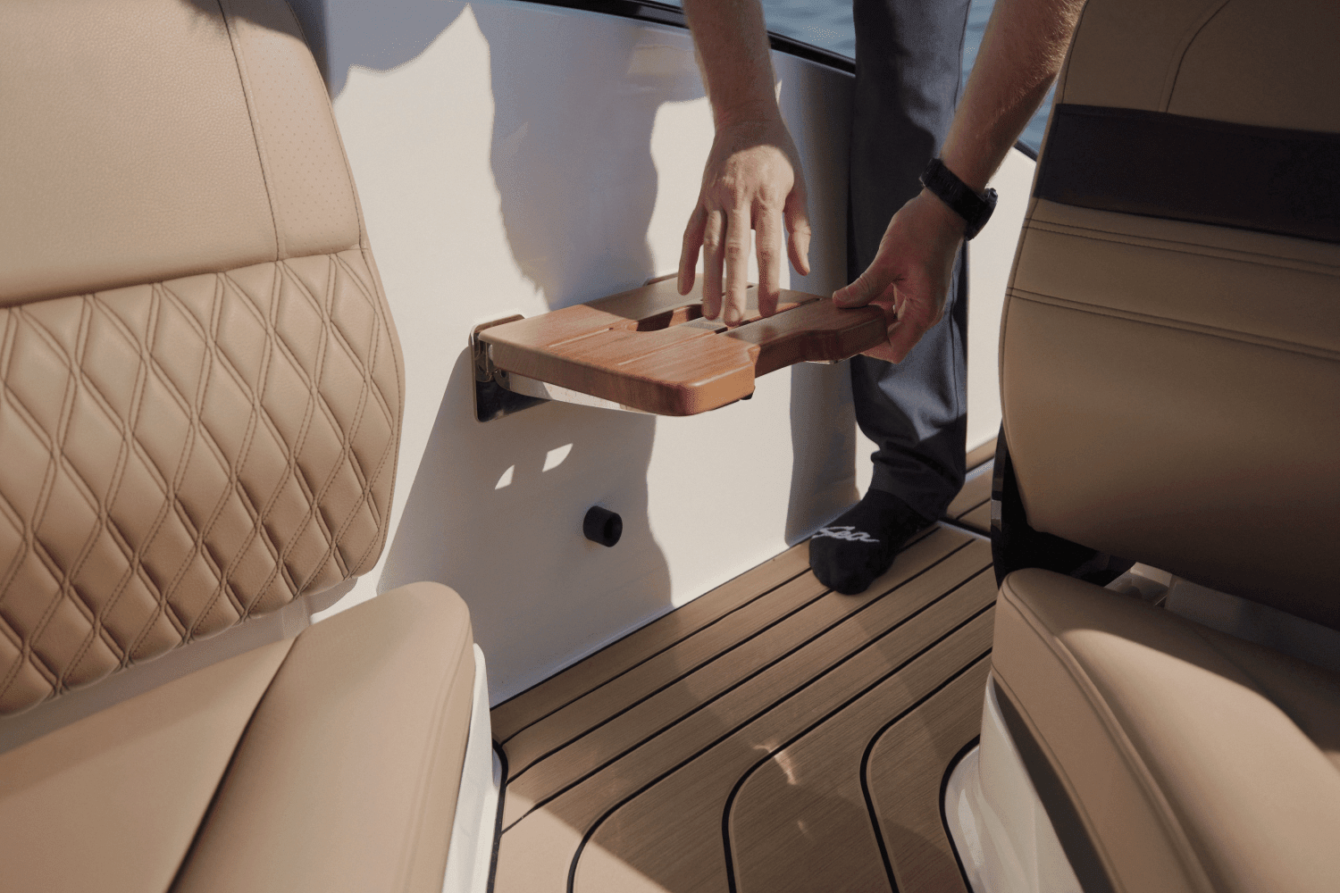 2026 Sea Ray SLX 280 Image Thumbnail #13