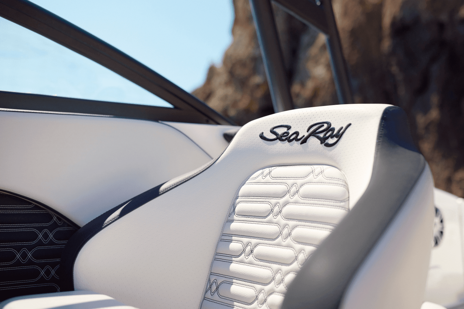 2026 Sea Ray SPX 210 Outboard Image Thumbnail #13